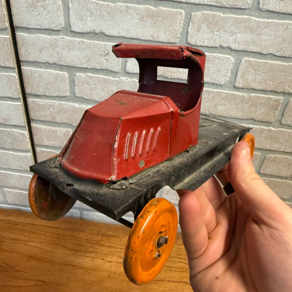 Vintage 1920s Marx Mack Truck C-Cab Dump Truck Tin Toy -- As-Is - Parts