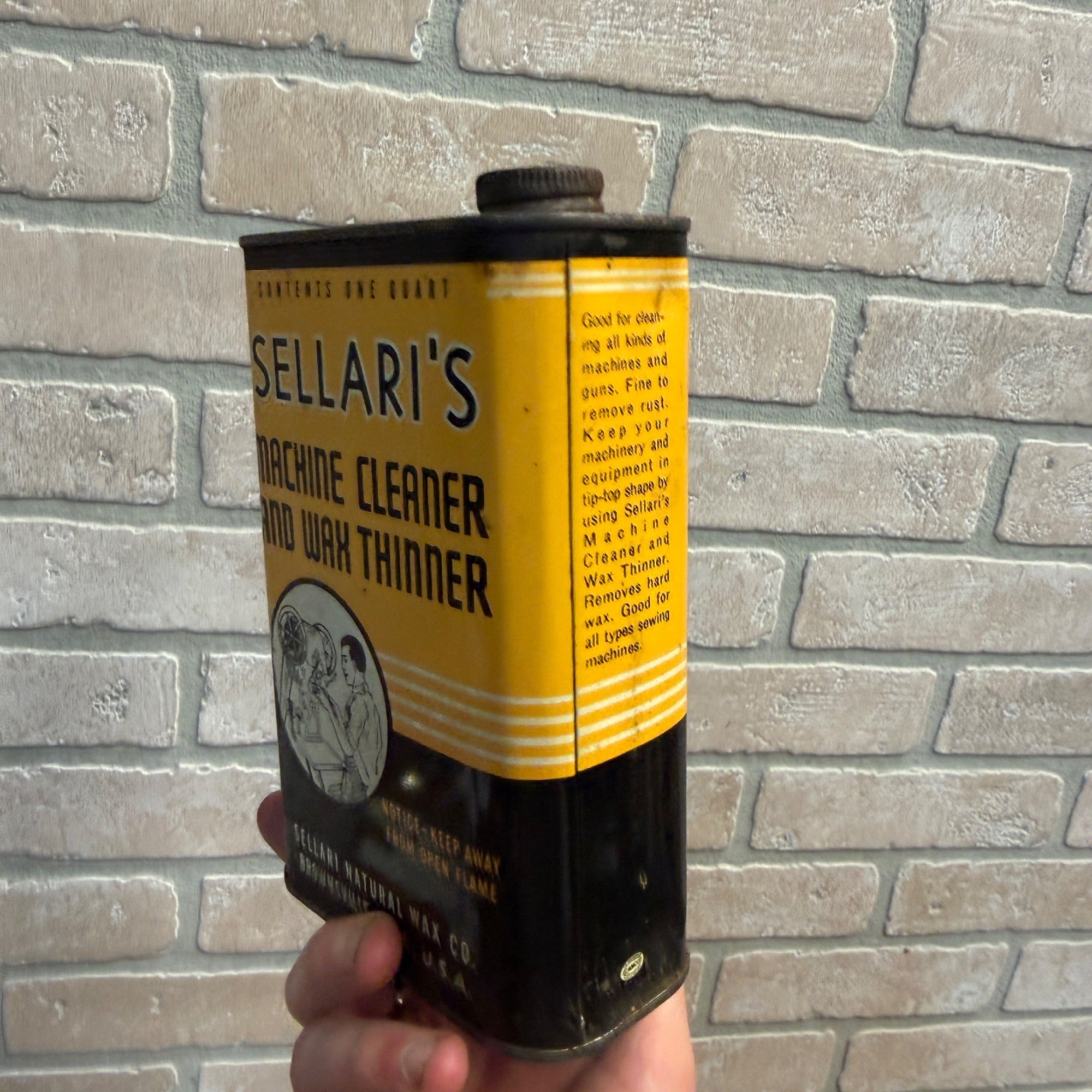 Vintage Sellari Natural Wax Co. Machine Cleaner Advertising Empty Can Decor