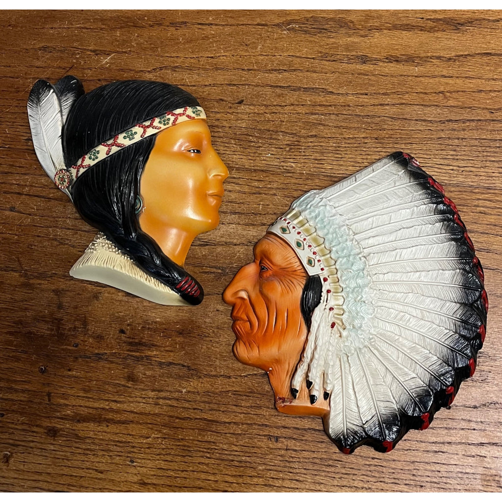 Vintage Native American Indian Chalkware Wall Plaques Wisconsin Dells Souvenirs