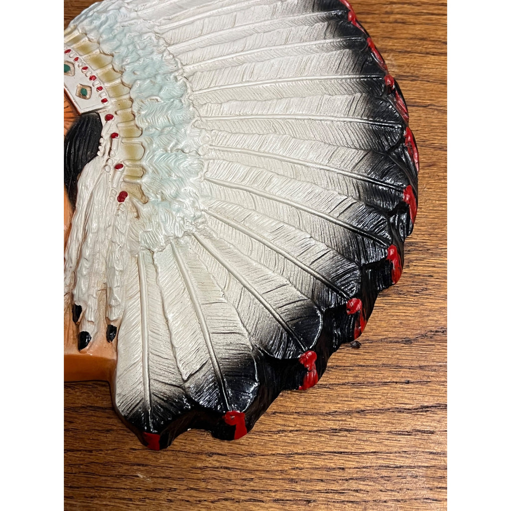 Vintage Native American Indian Chalkware Wall Plaques Wisconsin Dells Souvenirs