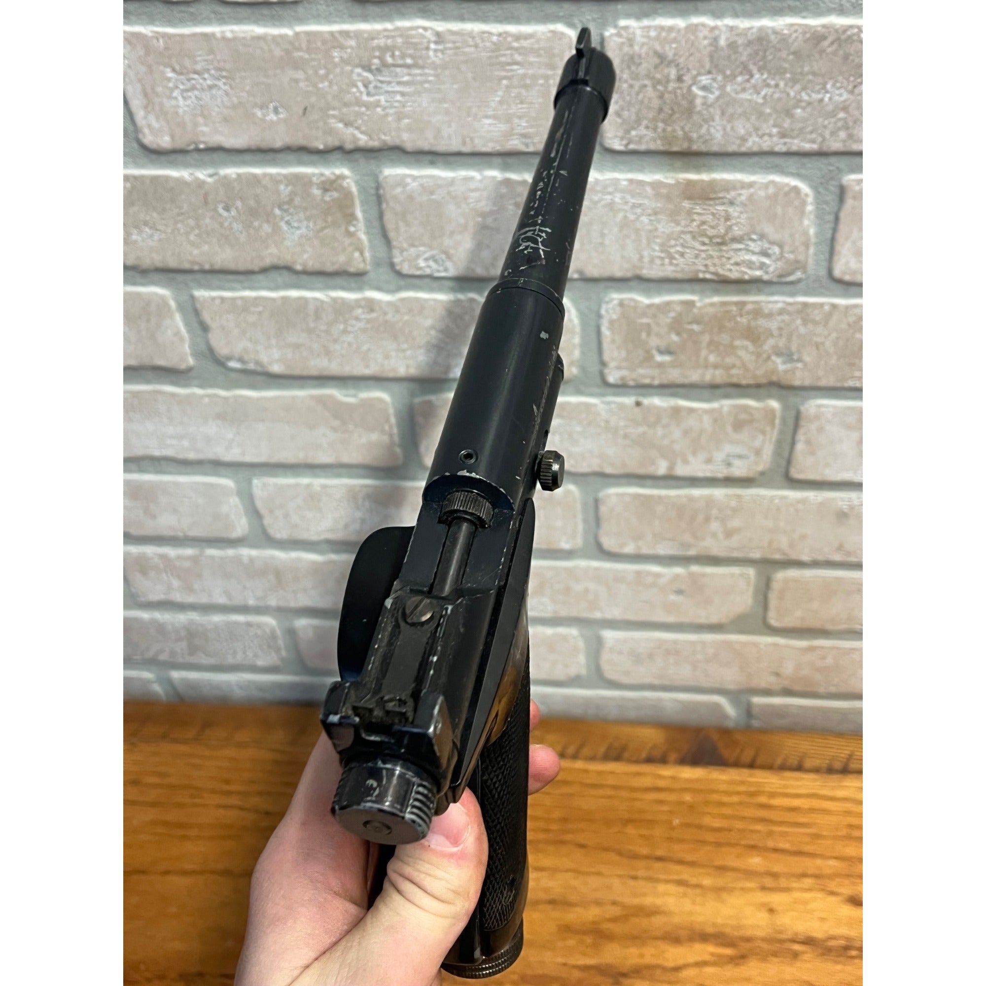 Vintage Crosman Mark II .177 Cal Pellet Air Pistol C02 BB Gun & 1008 Repeatair