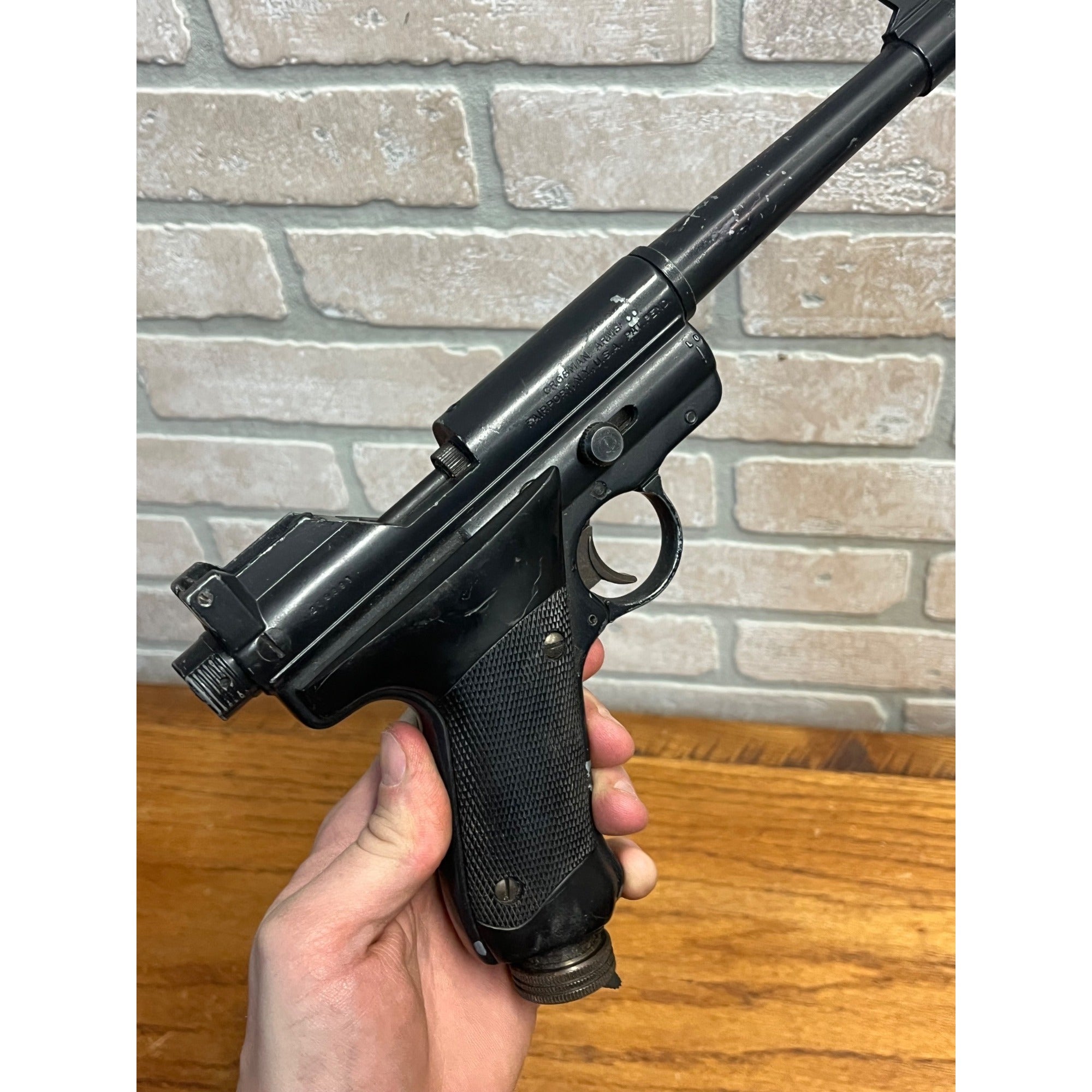 Vintage Crosman Mark II .177 Cal Pellet Air Pistol C02 BB Gun & 1008 Repeatair