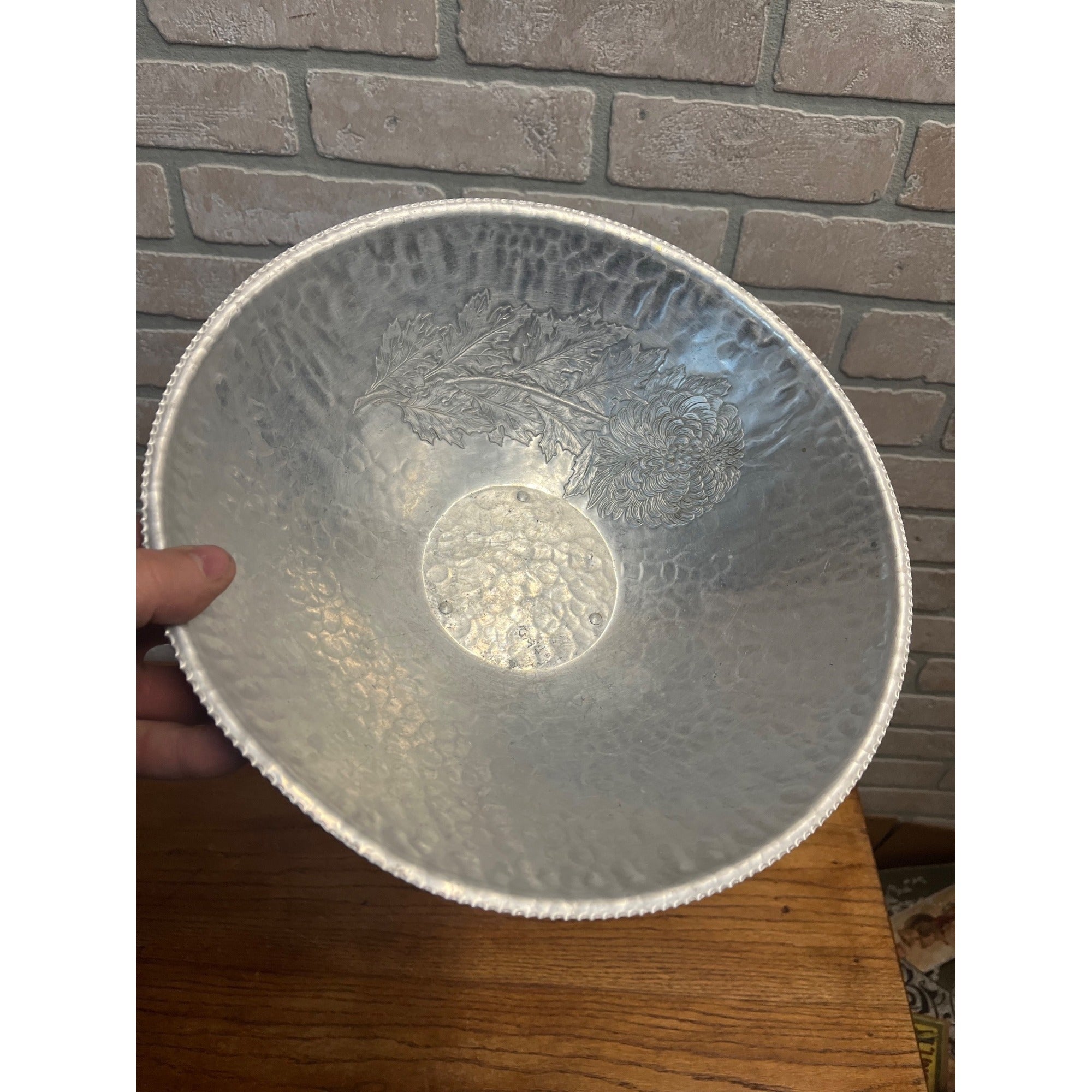 Vintage Mid Century Aluminum Fruit Bowl Mum Decorative Kitchen Decor Hammered