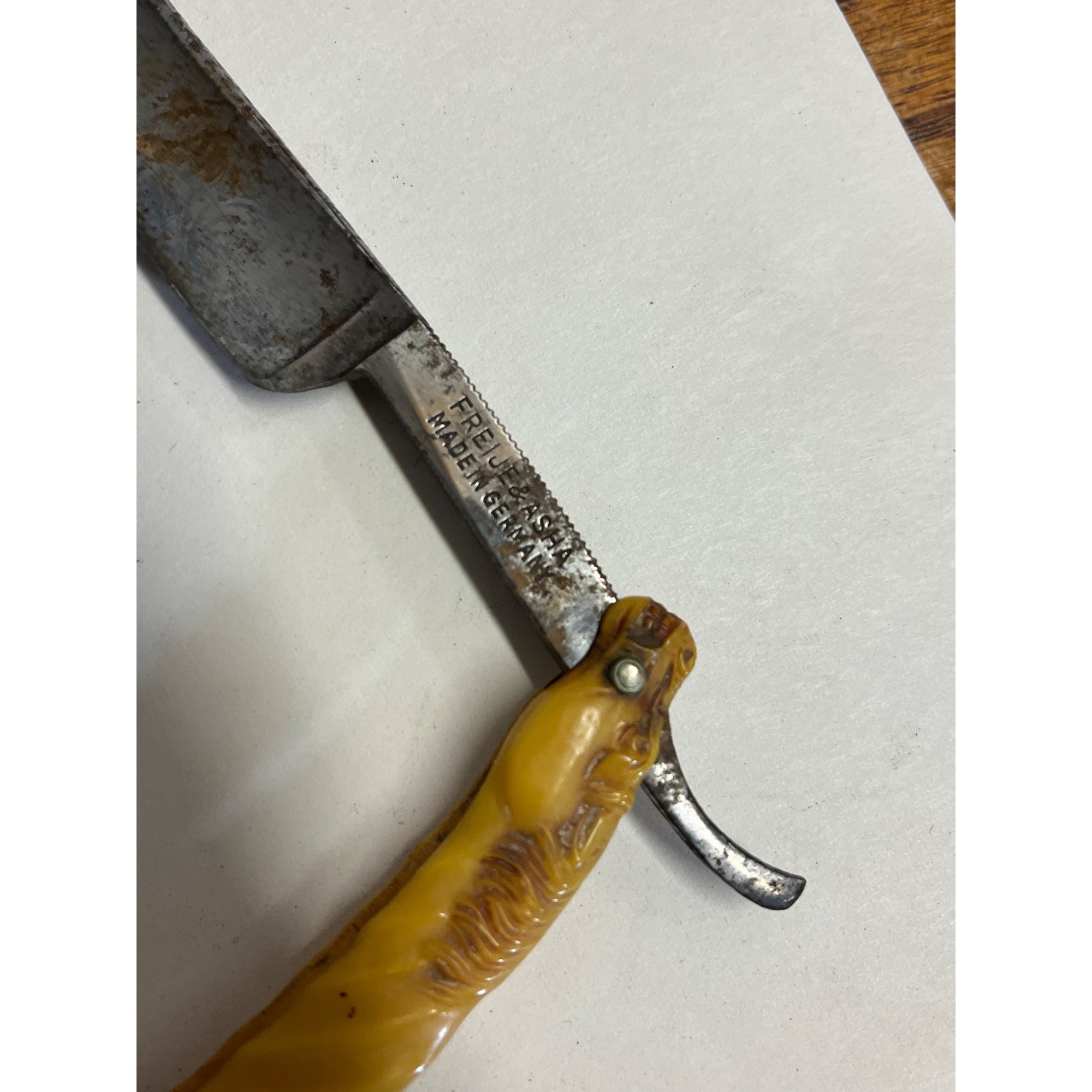 SCARCE Antique Figural Horse Celluloid Straight Razor Doyle #10 Freije Asha