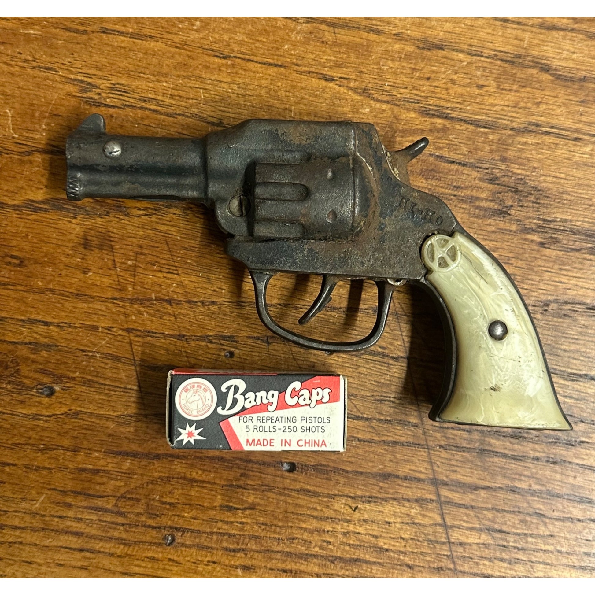 Vintage 1930s Kilgore Lone Ranger Cap Gun Revolver Hi-Ho Silver Cast Toy