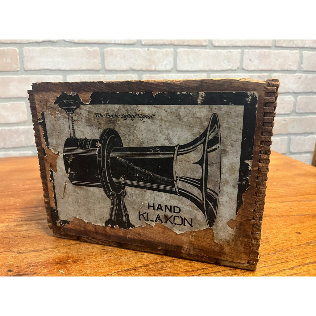 Vintage 1920s Klaxon Automobile Car Horn Advertising Wooden Crate Box Lovell McConnell
