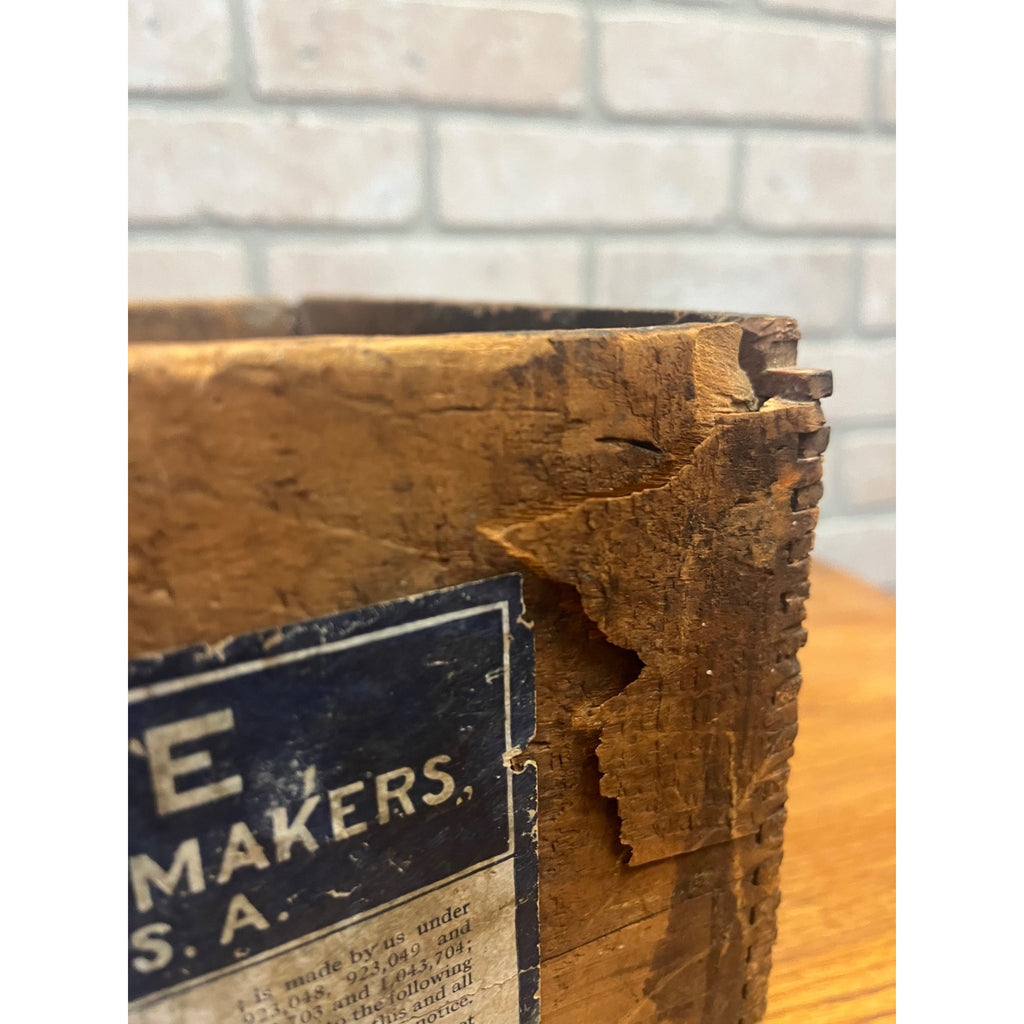 Vintage 1920s Klaxon Automobile Car Horn Advertising Wooden Crate Box Lovell McConnell