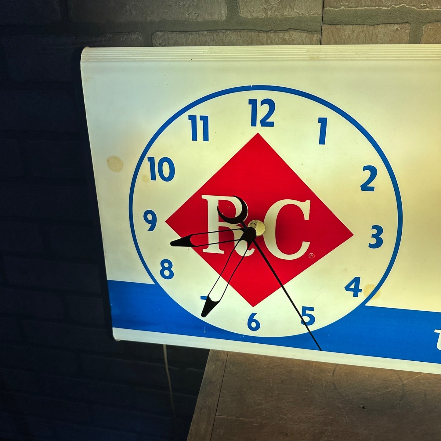 Vintage 1960s Royal Crown Cola RC Soda Lighted Advertising Clock Sign