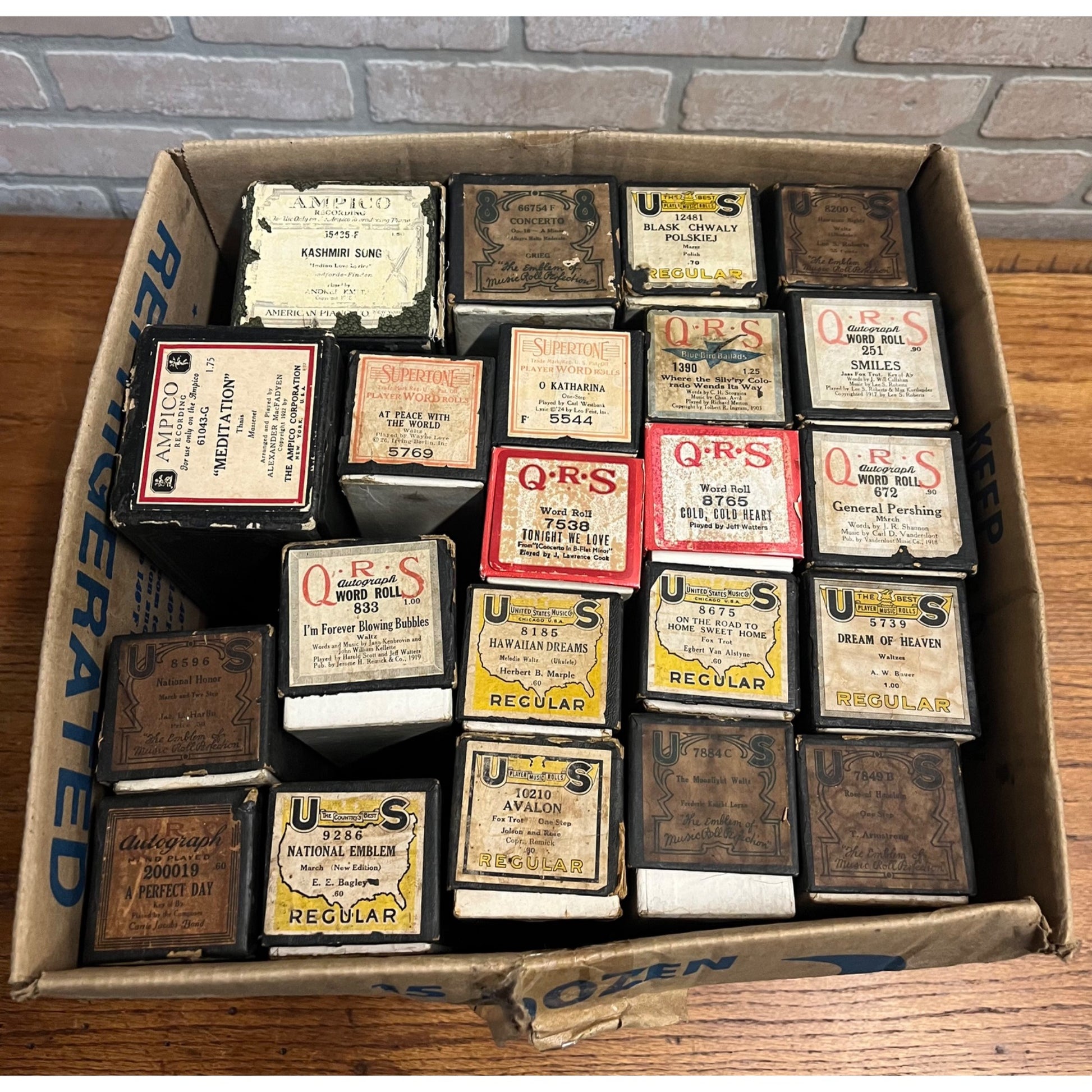 Vintage Lot (22) Player Piano Rolls QRS Word, Ampico, Supertone, US Music Co. ++