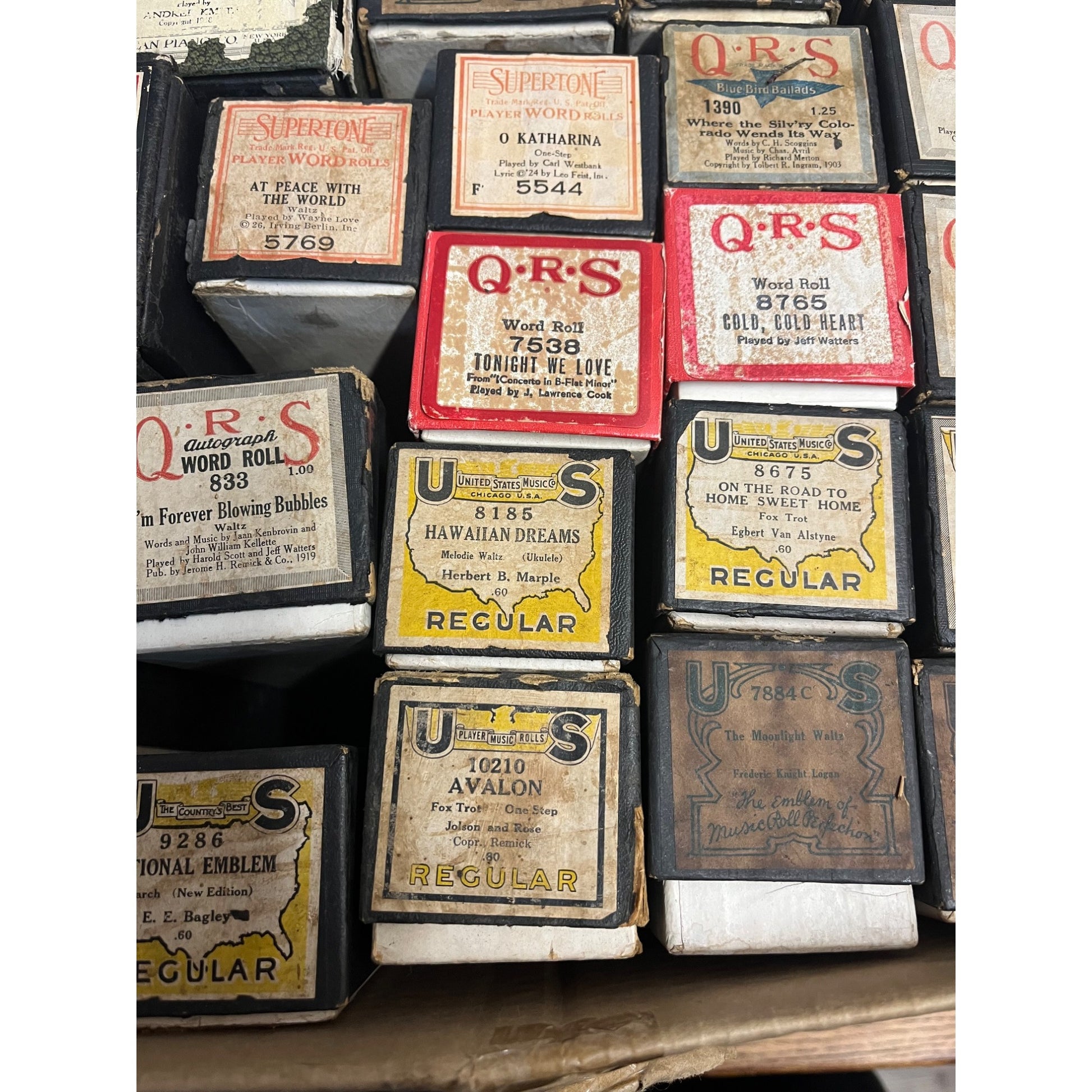 Vintage Lot (22) Player Piano Rolls QRS Word, Ampico, Supertone, US Music Co. ++