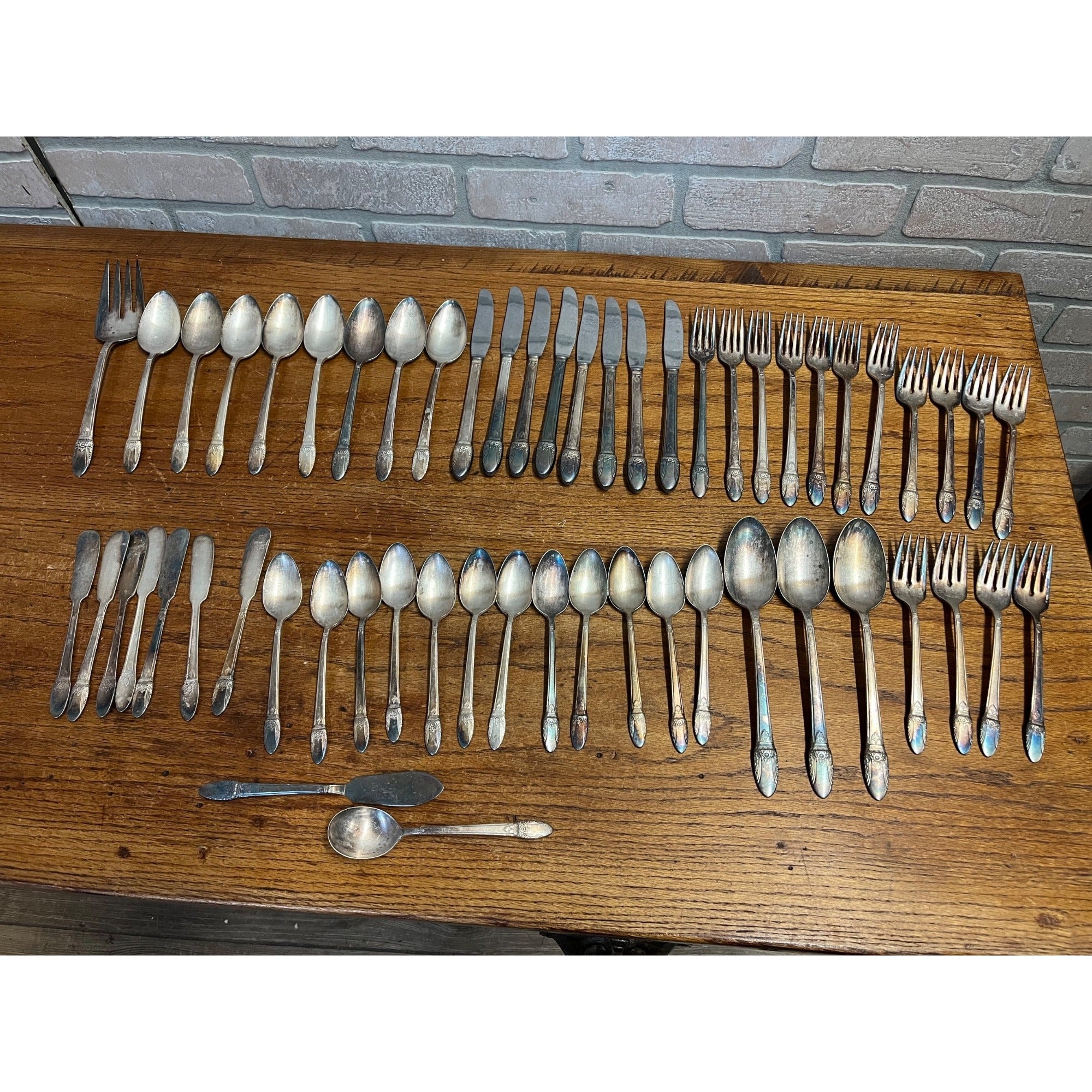 Vintage Rogers 1847 Flatware Service for (8) First Love Pattern Silverplate 56pc