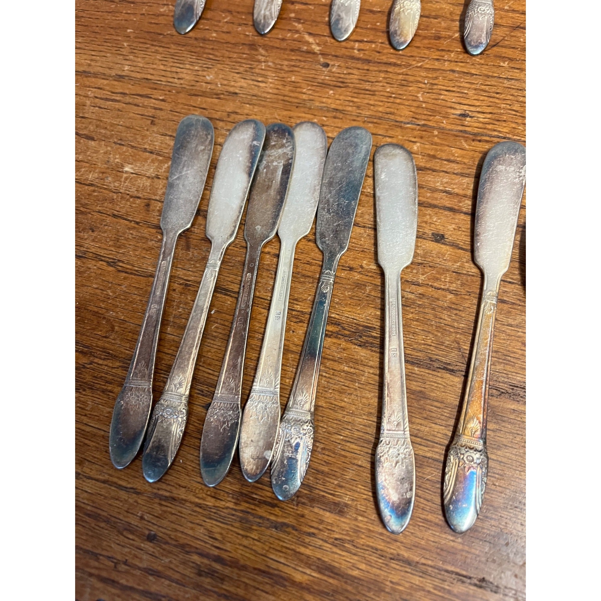 Vintage Rogers 1847 Flatware Service for (8) First Love Pattern Silverplate 56pc