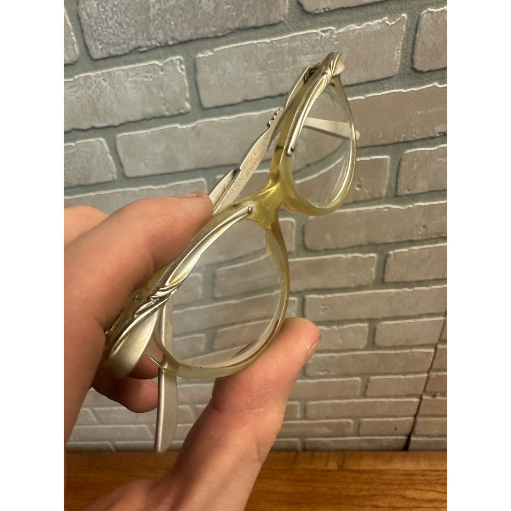 Vintage 1950's Women's Cat Eye Eyeglasses Glasses U/Z 5 1/2 USA Silver