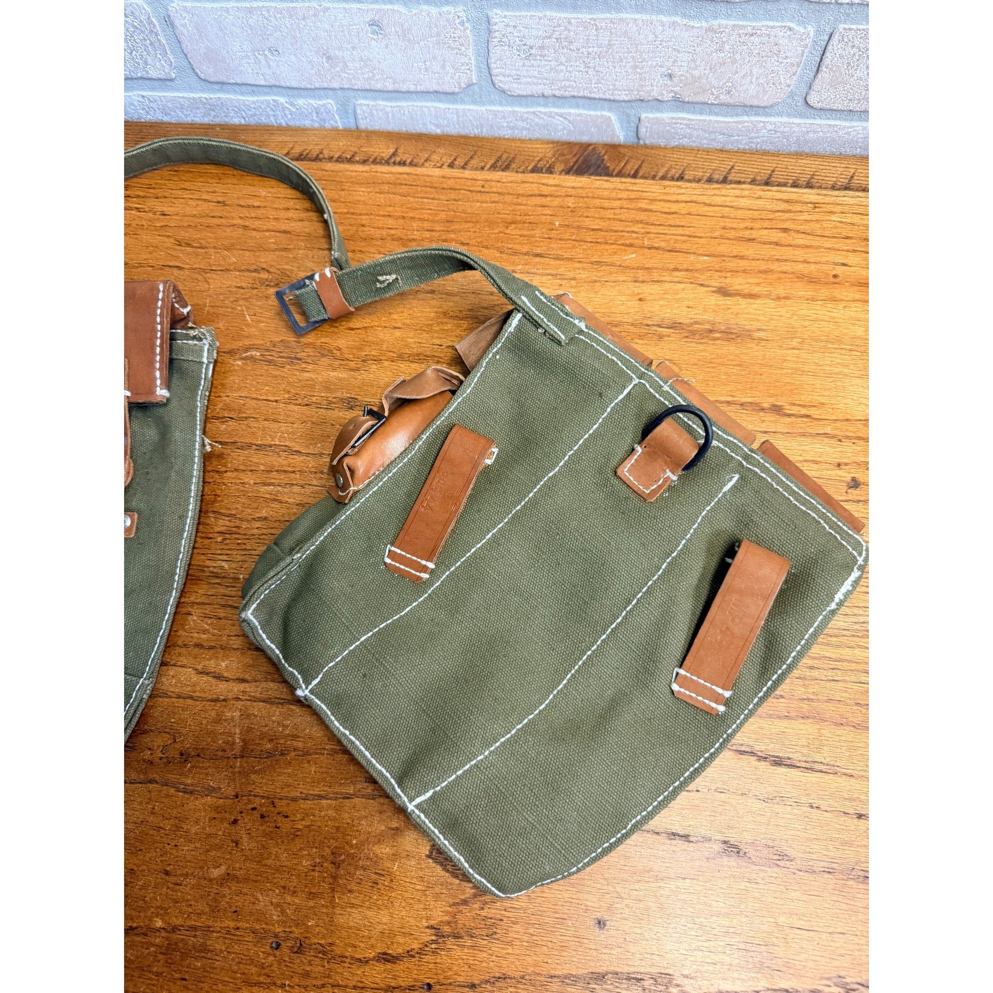 Reproduction Set (2) German WWII MP 44 Magazine Pouch Bags Pair WW2