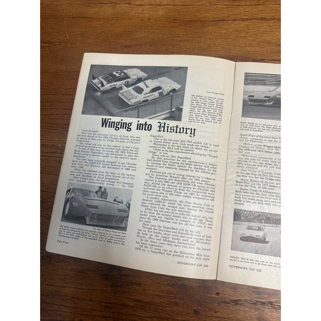 1972 Governor's Cup 250 Mile Race National Championship Souvenir Program Wisconsin