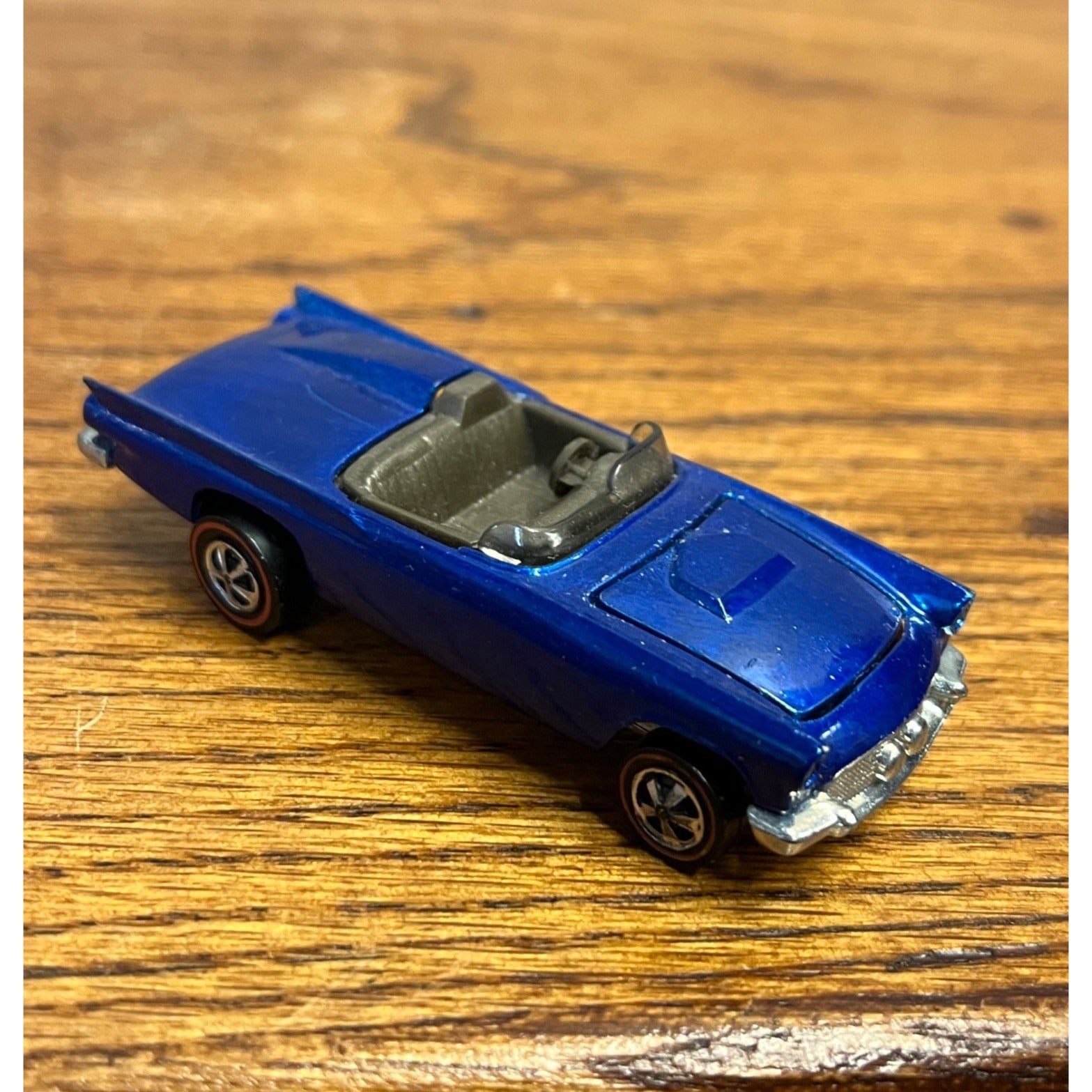 Vintage 1968 Hot Wheels Redline Ford Classic 57 Bird Car Thunder Bird -- CLEAN