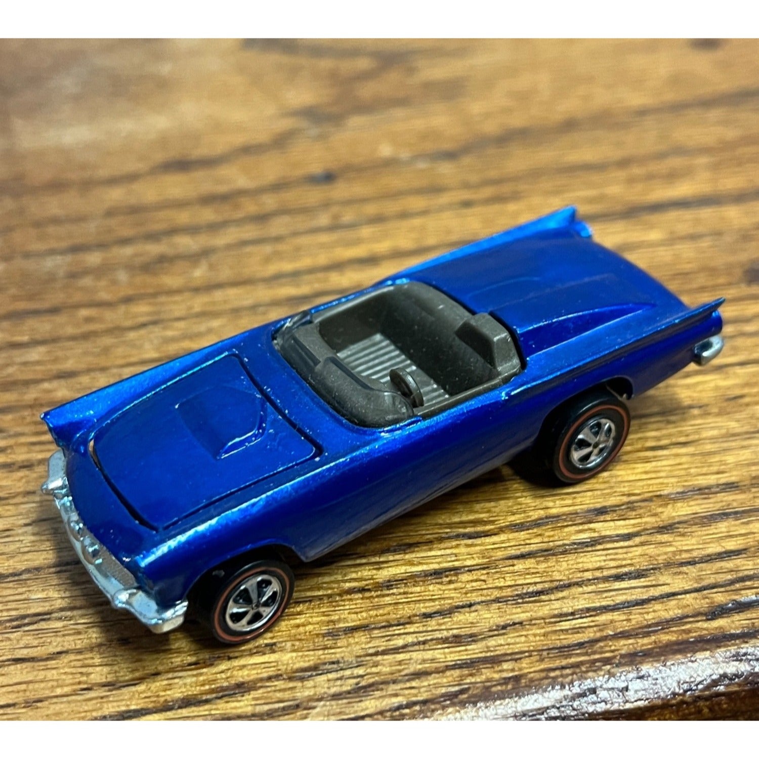 Vintage 1968 Hot Wheels Redline Ford Classic 57 Bird Car Thunder Bird -- CLEAN