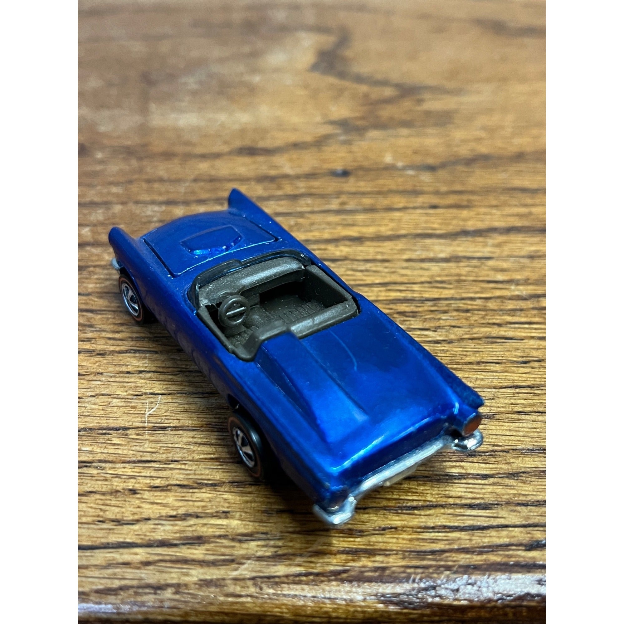 Vintage 1968 Hot Wheels Redline Ford Classic 57 Bird Car Thunder Bird -- CLEAN