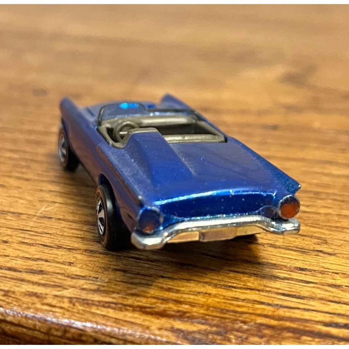 Vintage 1968 Hot Wheels Redline Ford Classic 57 Bird Car Thunder Bird -- CLEAN