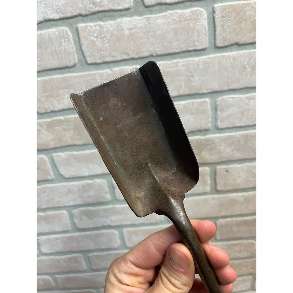 Vintage 1930s Toy Metal Pressed Steel Sand Shovel Scoop 9.5" Heavy Duty