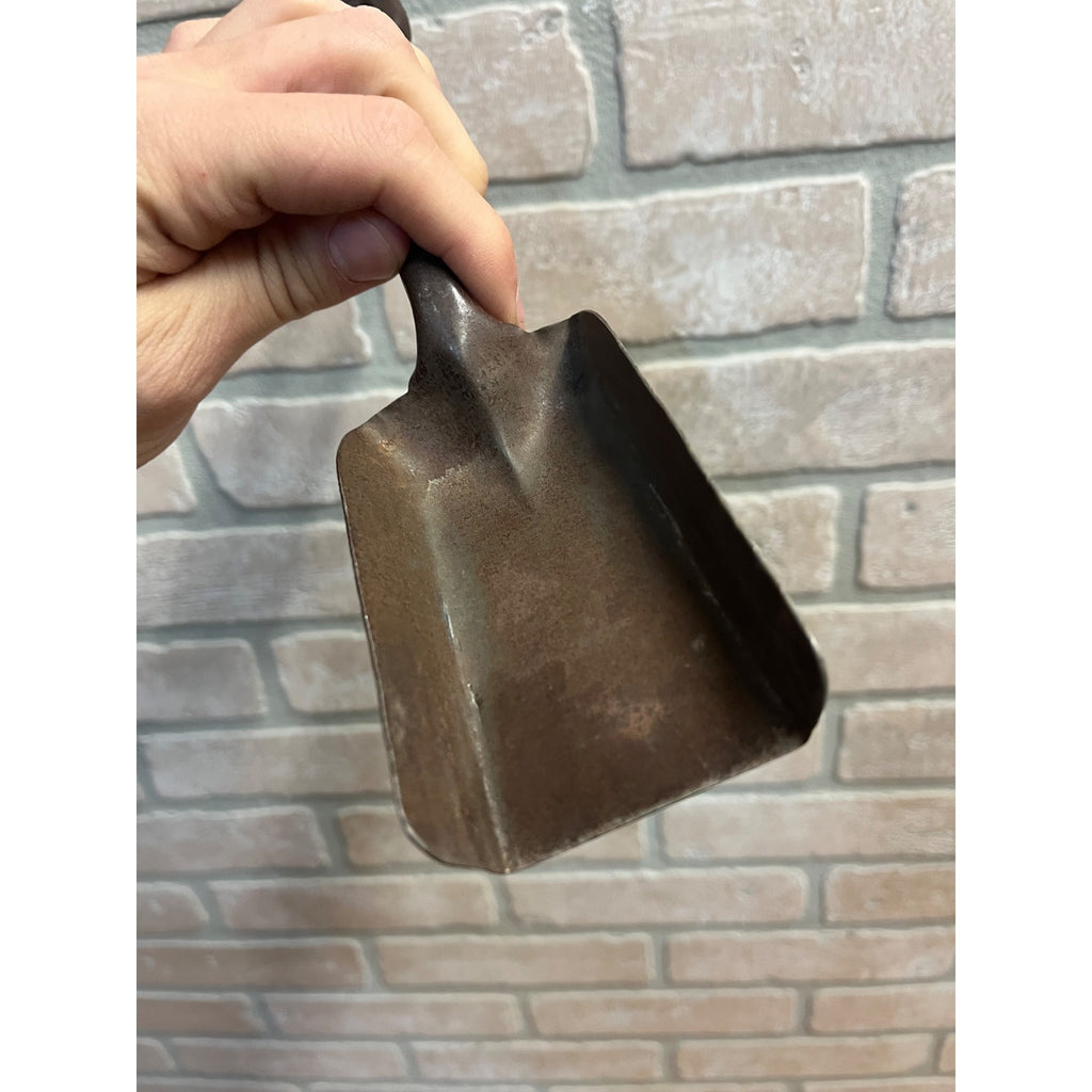Vintage 1930s Toy Metal Pressed Steel Sand Shovel Scoop 9.5" Heavy Duty