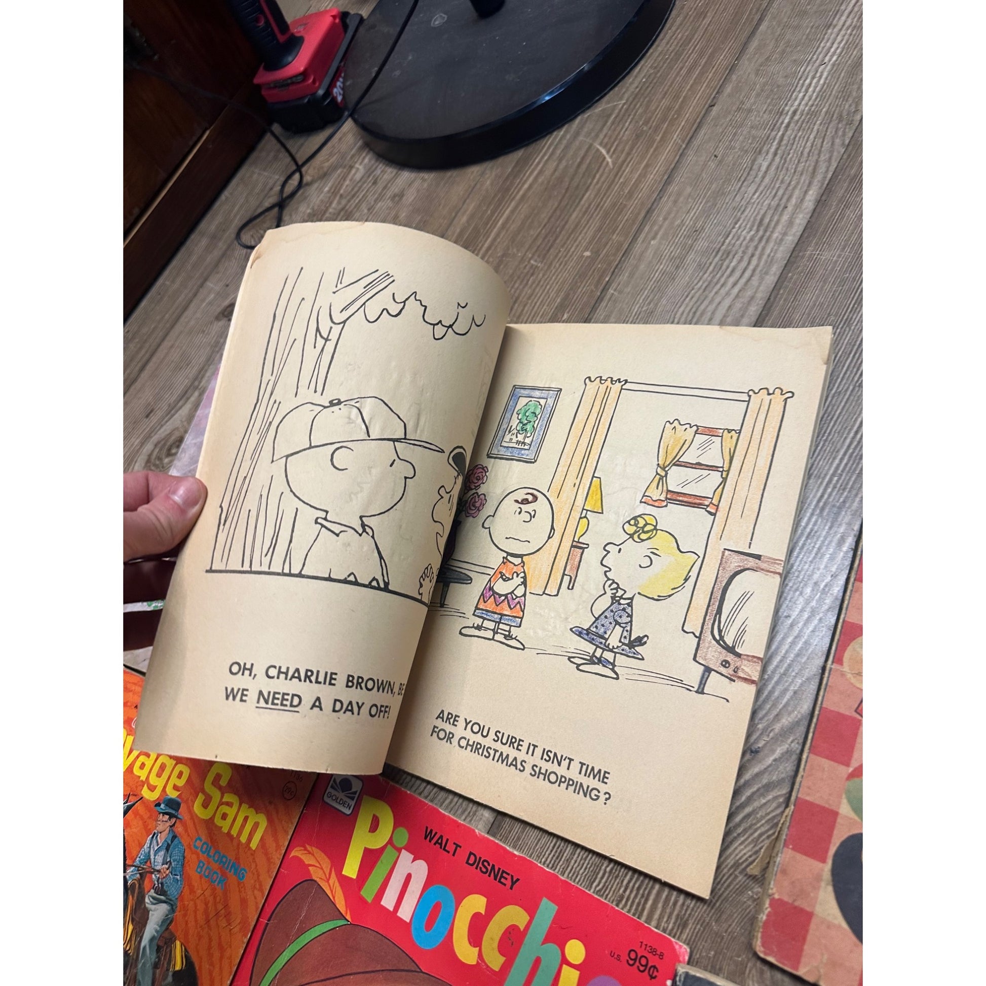Vintage 1960s-1980s Children's Coloring Books Batman Aladdin Peanuts Disney ++