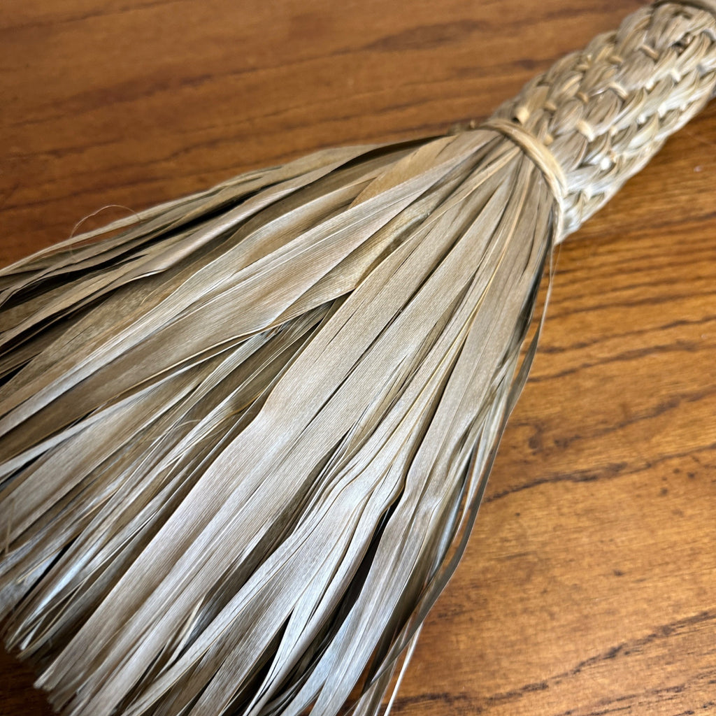 AAFA Antique Primitive 19th c. Woven Corn Husk? Brush Whisk Broom Americana Farm