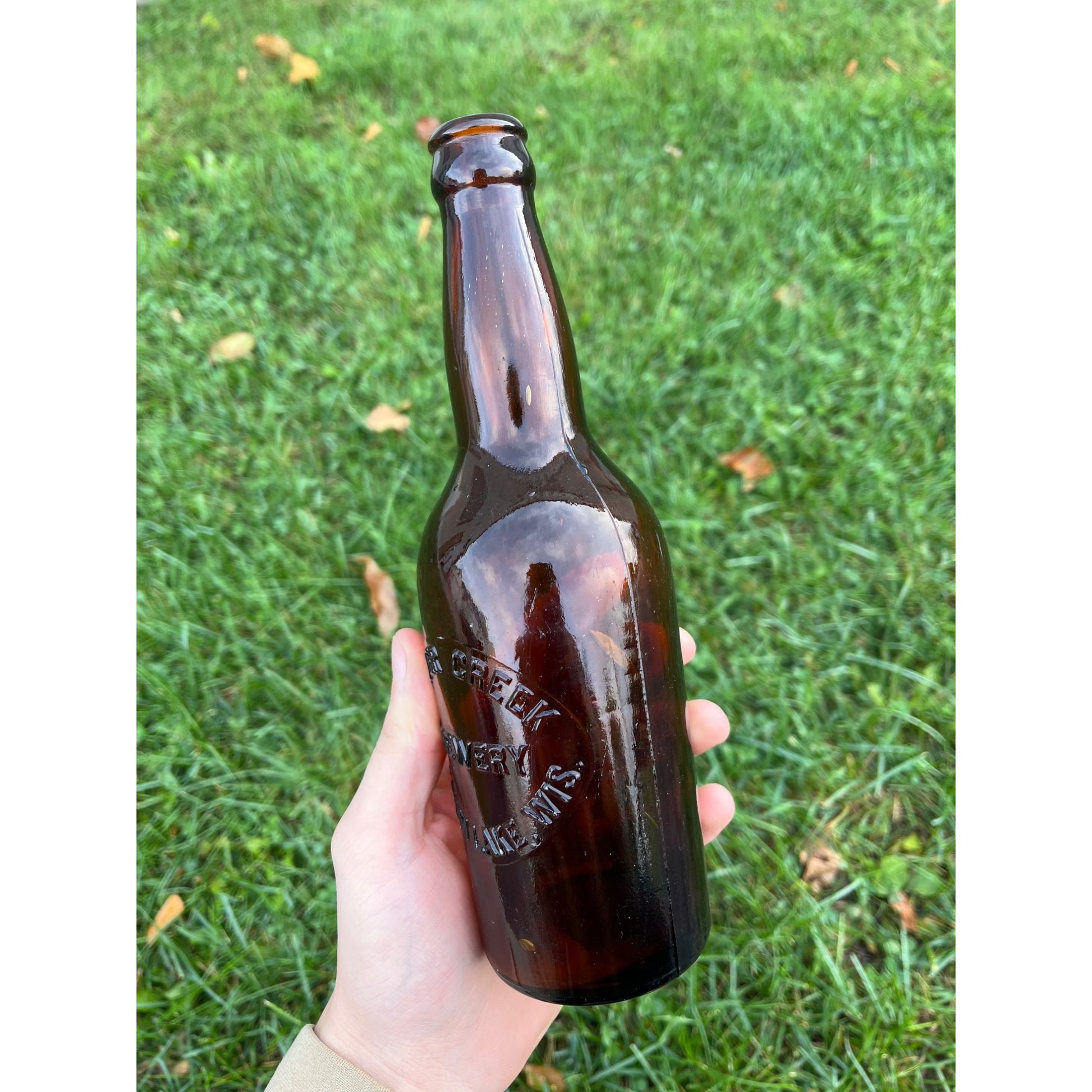 Vintage Silver Creek Brewery Pre-Prohibition Amber Beer Bottle Random Lake Wis