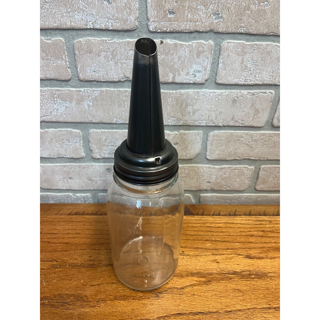 Vintage The Master Glass Oil Jar With Original Metal Pour Spout MFG Co. Litchfield, Illinois 1926