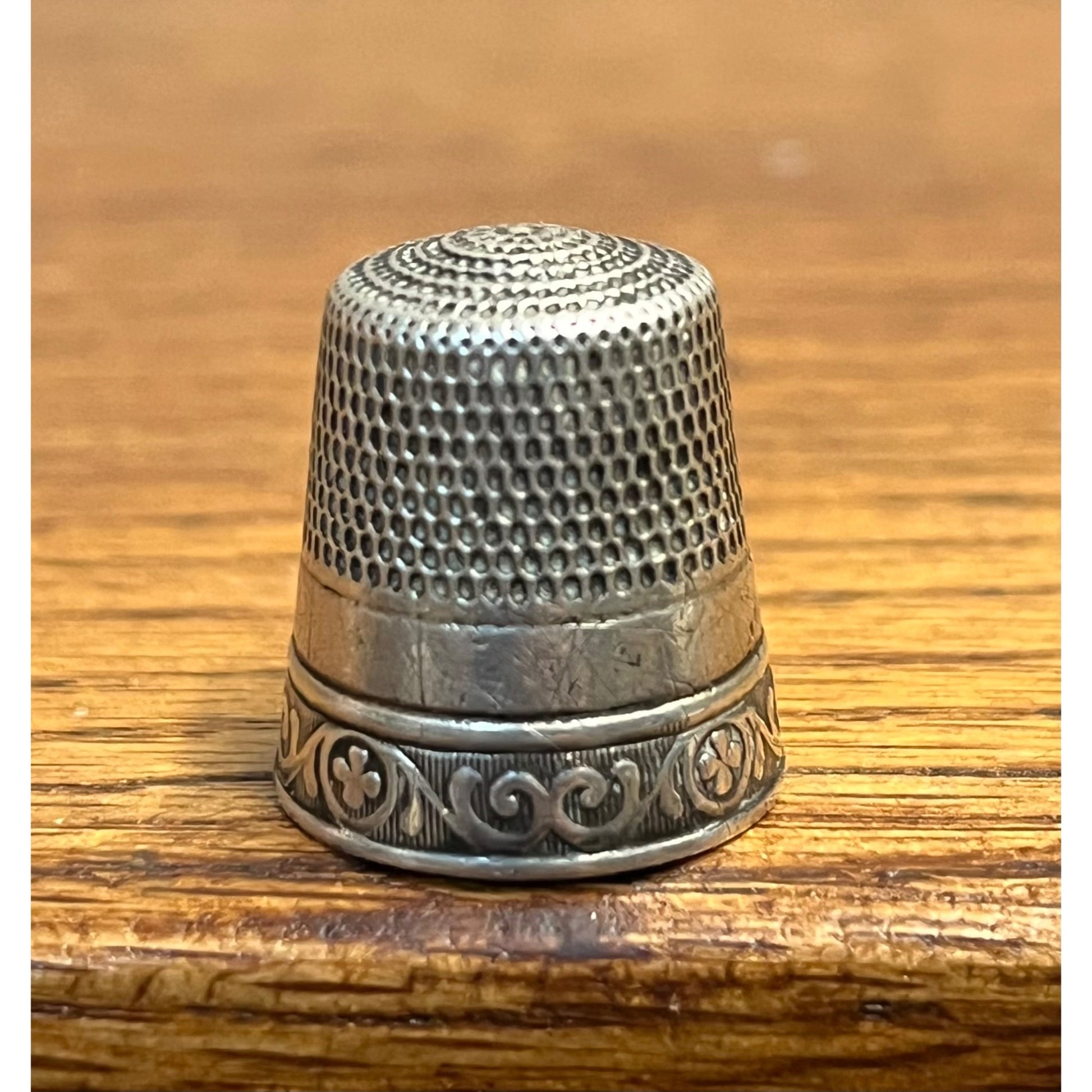 Antique Victorian Sterling Silver Thimble w/ Ornate Scrollwork