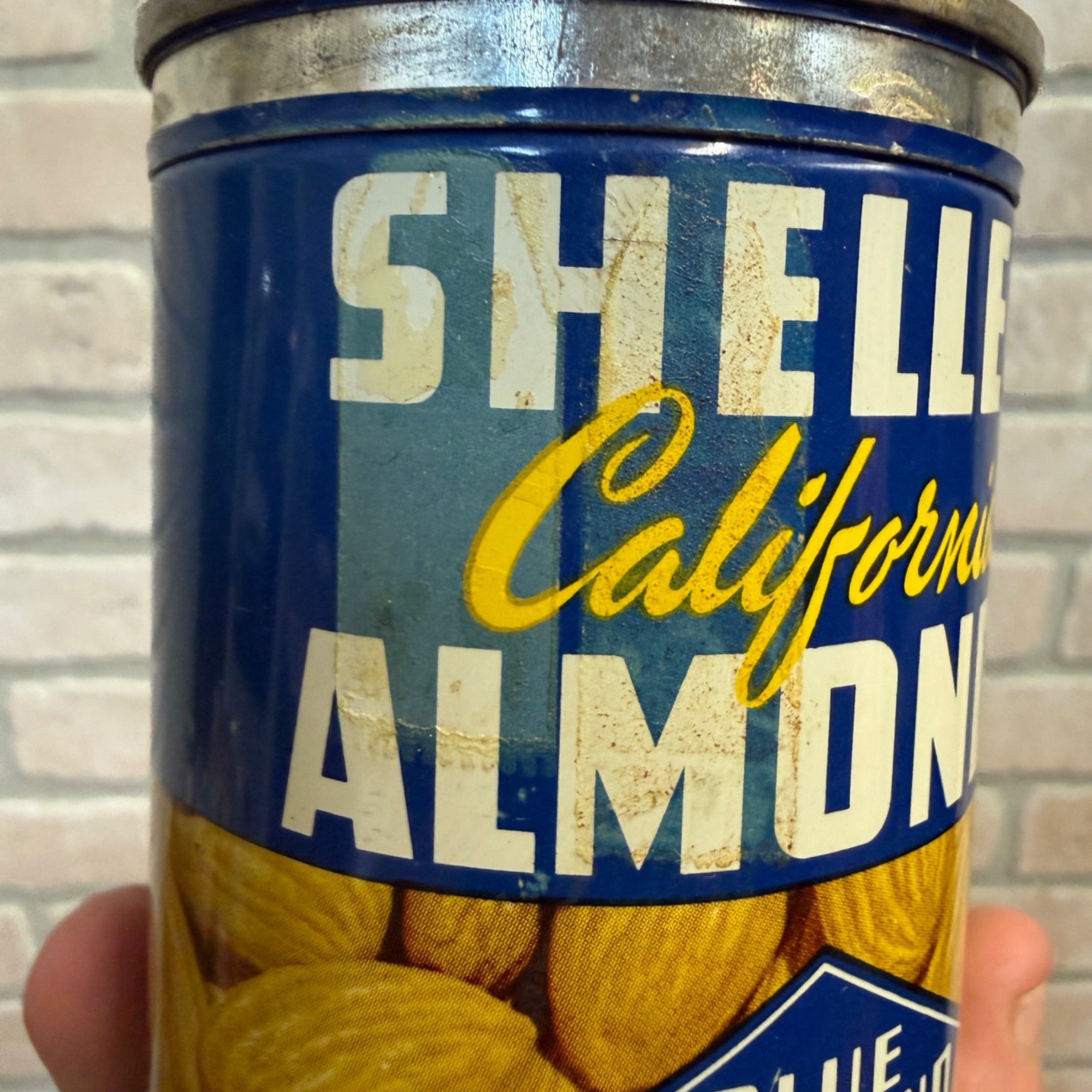 Vintage Blue Diamond Shelled California Almonds, Sacramento CA, Nut, Peanut Tin
