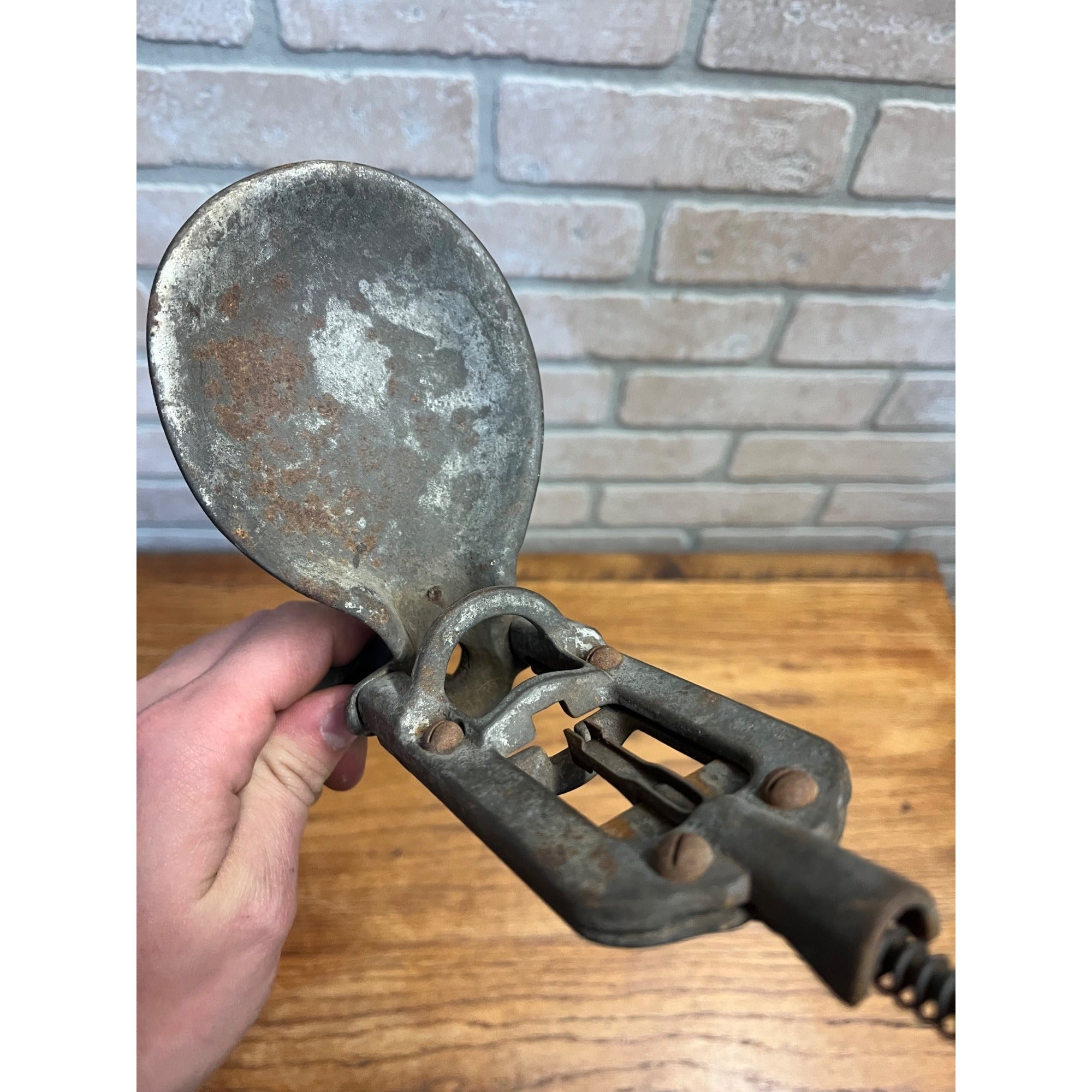 Antique Cherry Pitter/ Seeder Rollman Mfg. Co. Mount Joy ,Pa. Spring Push