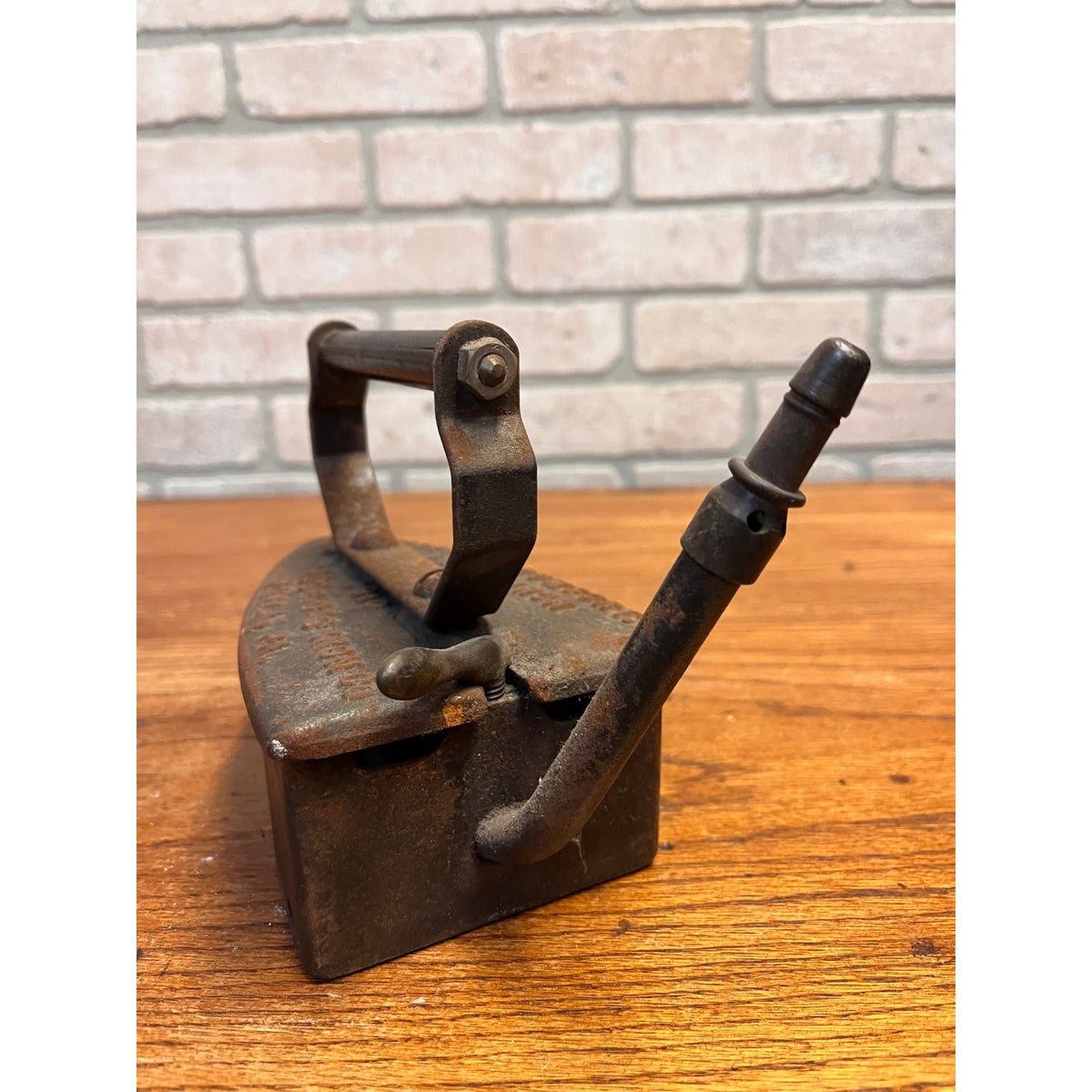 Vintage IWANTU Comfort Iron Strause Gas Sad Iron  No. 6. Patent 1910 Antique