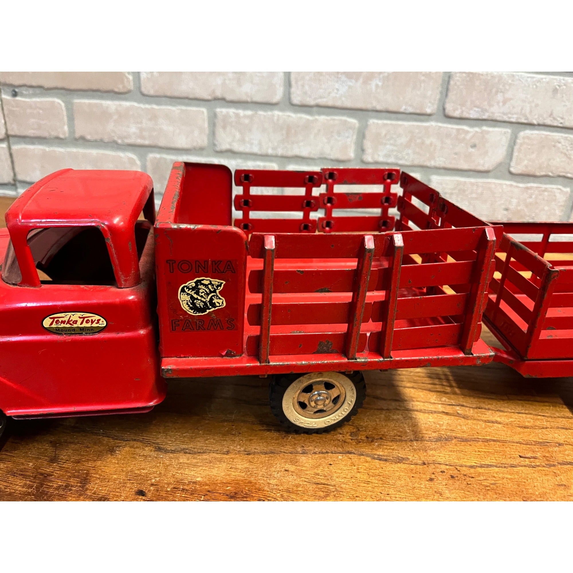Vintage Tonka Farms Red Pressed Steel Farm Stake Truck & Trailer Toy
