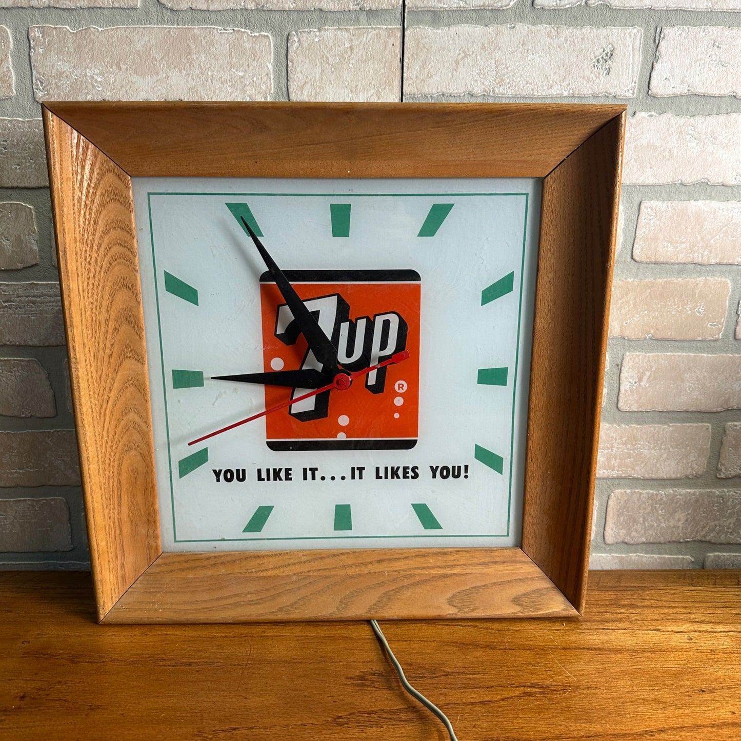 Vintage Seven-Up 7UP Soda Advertising Lighted Wall Clock Sign ROG 16" Wood Frame