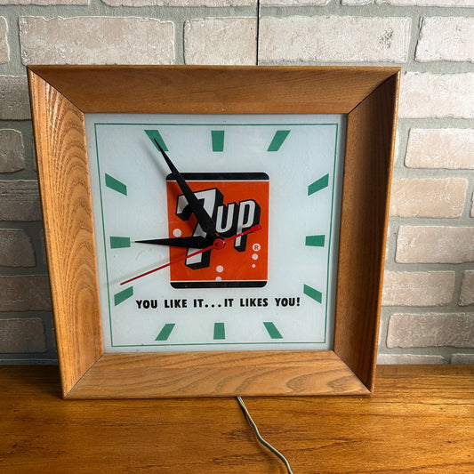 Vintage Seven-Up 7UP Soda Advertising Lighted Wall Clock Sign ROG 16" Wood Frame