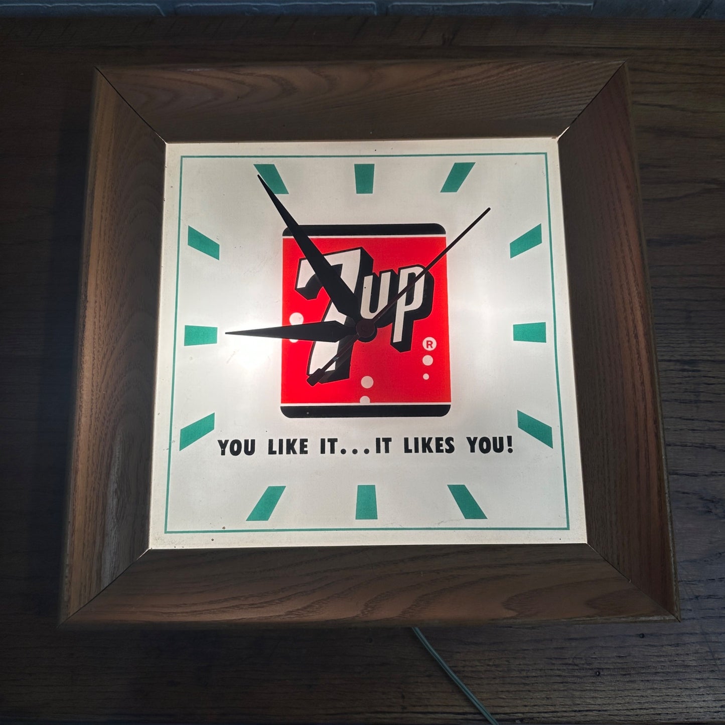 Vintage Seven-Up 7UP Soda Advertising Lighted Wall Clock Sign ROG 16" Wood Frame