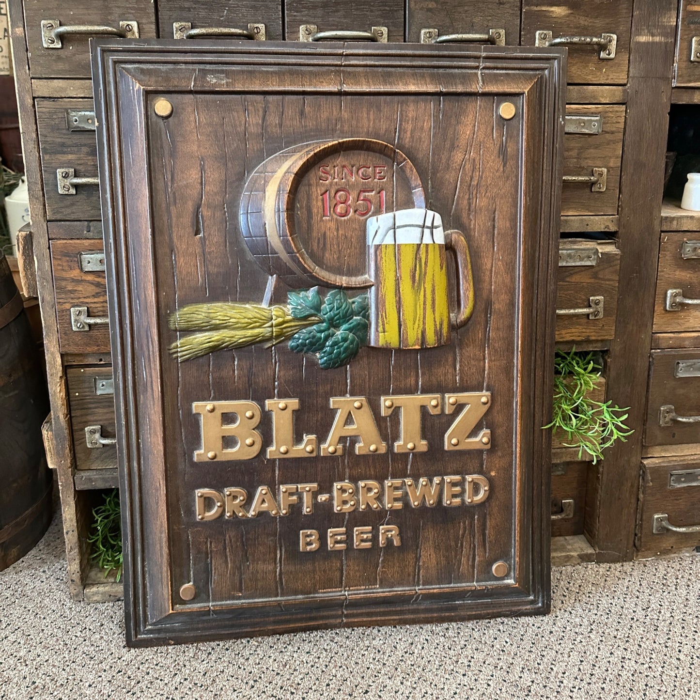 Vintage Blatz Beer Faux-Wood Plastic Drafter Brewed Beer Sign Tavern