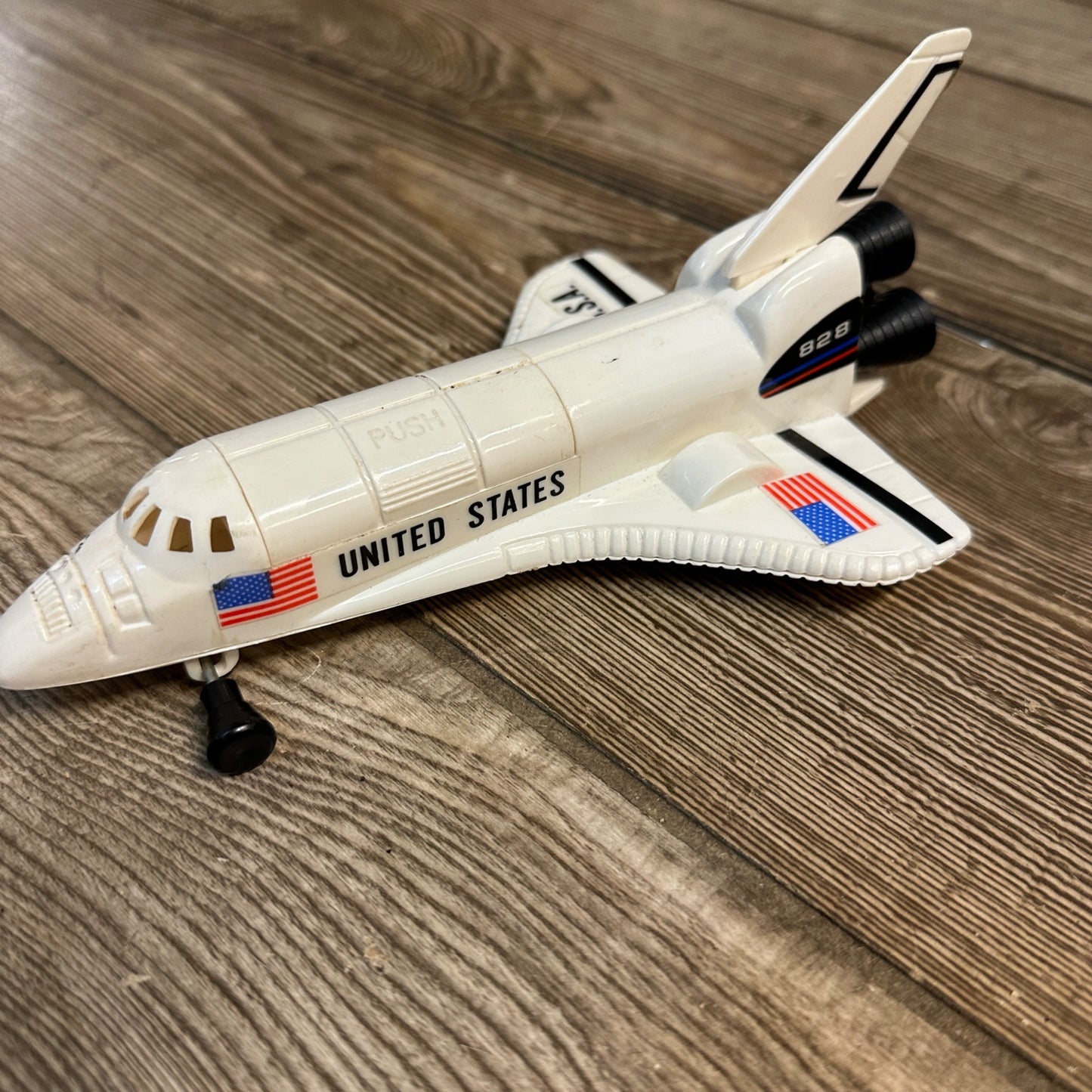 VINTAGE TOY SPACE SHUTTLE BATTERY WESTMINSTER R.O.C. MADE IN TAIWAN 1987