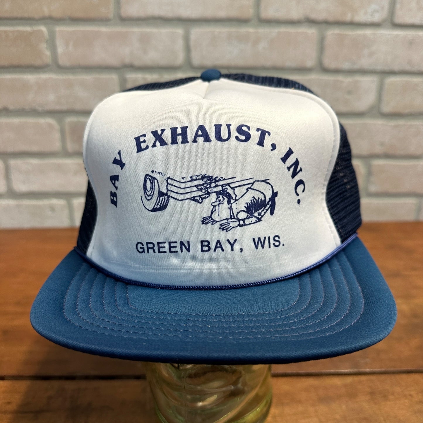 BAY EXHAUST GREEN BAY WIS AUTO SERVICE RETRO SNAPBACK HAT