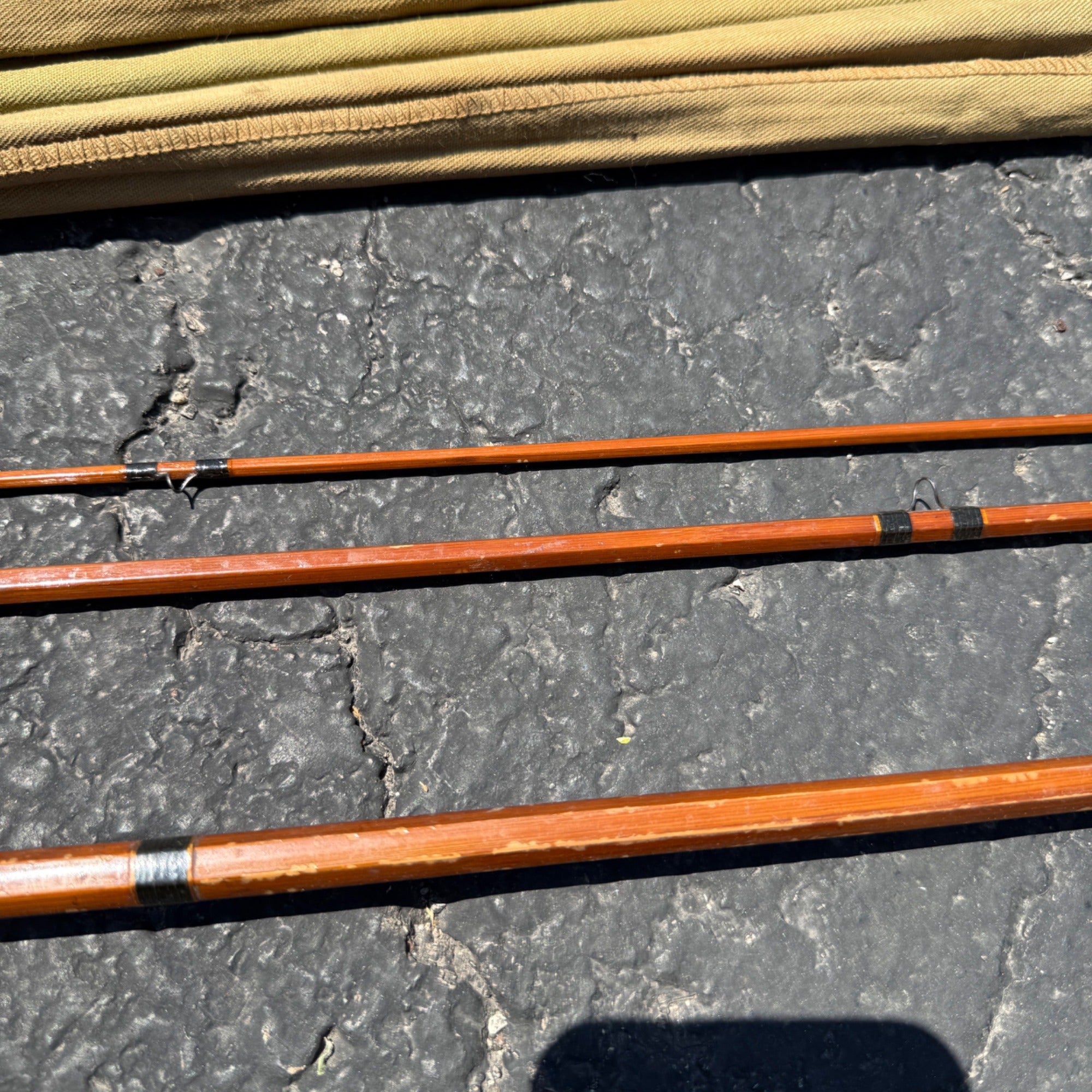 Vintage South Bend No 77 Bamboo Fly Rod 9' W/Cloth case