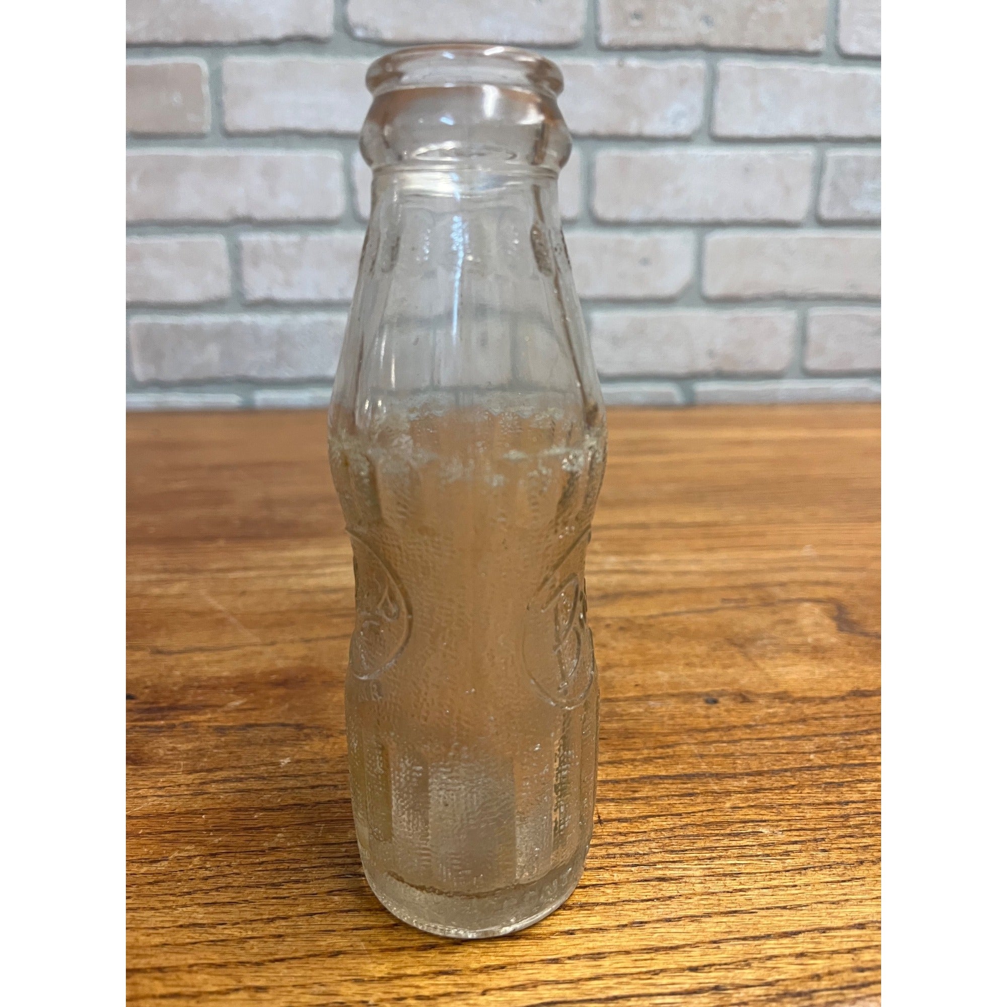 Vintage Clear Glass BIRELEYS 6-3/4 oz SIZE EMBOSSED SODA POP MILK or JUICE BOTTLE
