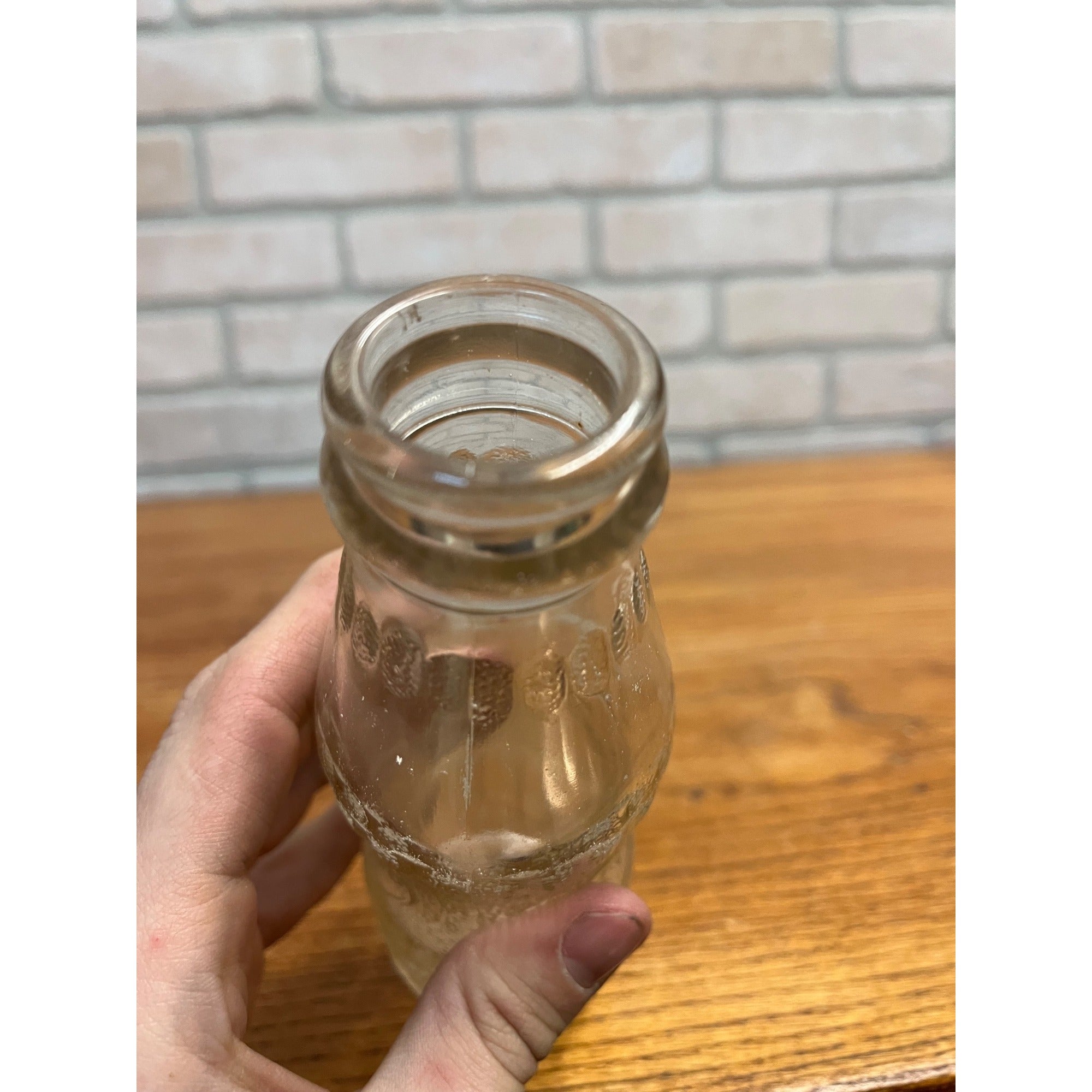 Vintage Clear Glass BIRELEYS 6-3/4 oz SIZE EMBOSSED SODA POP MILK or JUICE BOTTLE