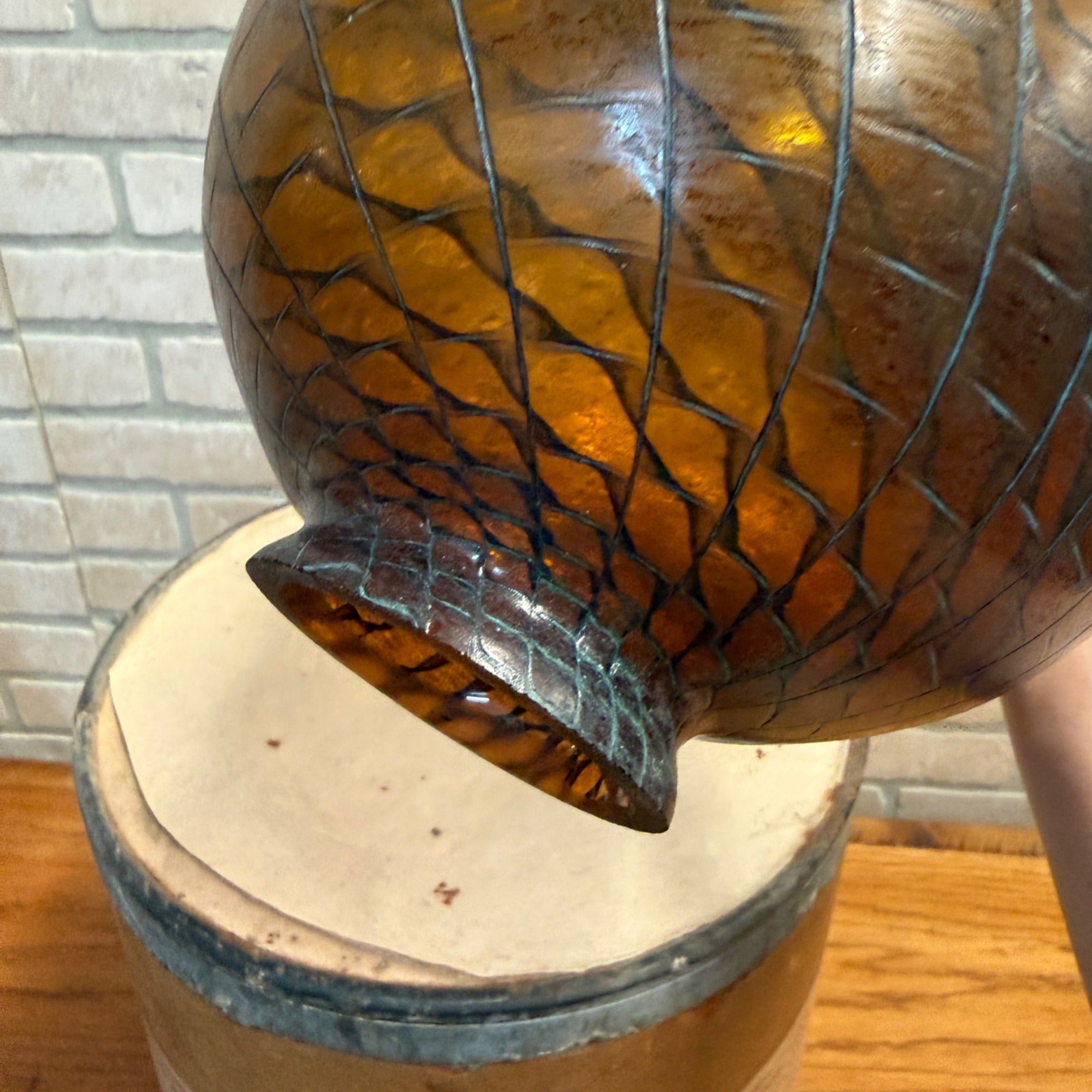Vintage Mid Century Lamp Light Yellow Amber Hand Detailed Shade Fits 3-1/8"