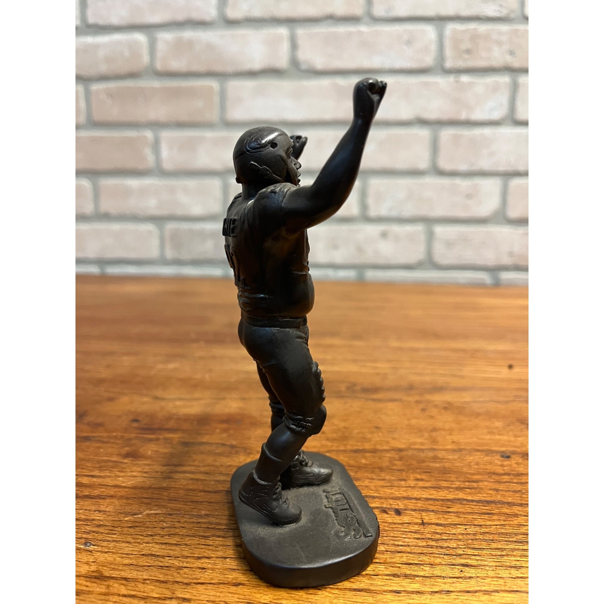 Reggie White Green Bay Packers Sentry Retirement Statue Figurine SGA