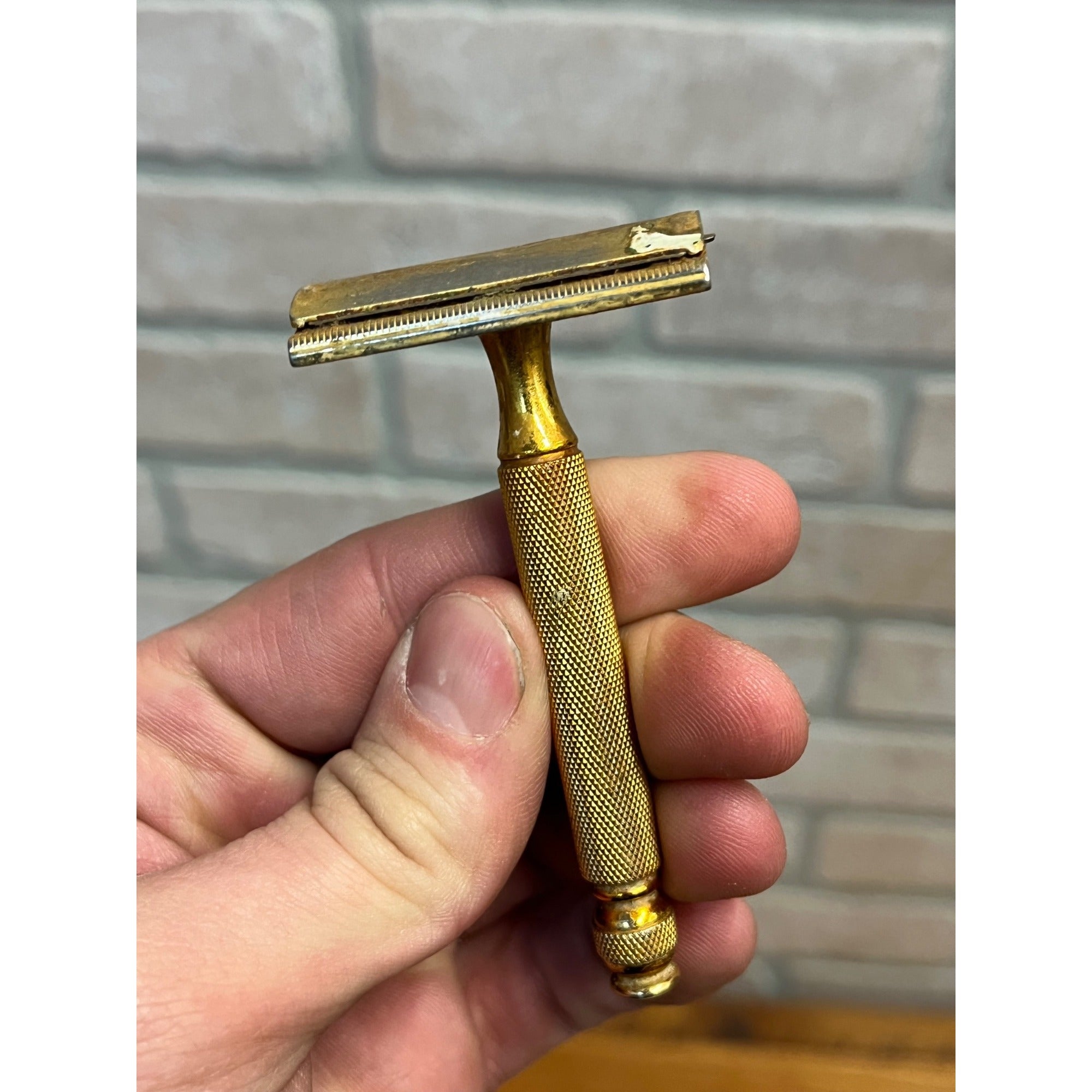 Vintage Gillette Safety Shaving Razor Lot: Old Ball End, Travel, & Gold-Tone