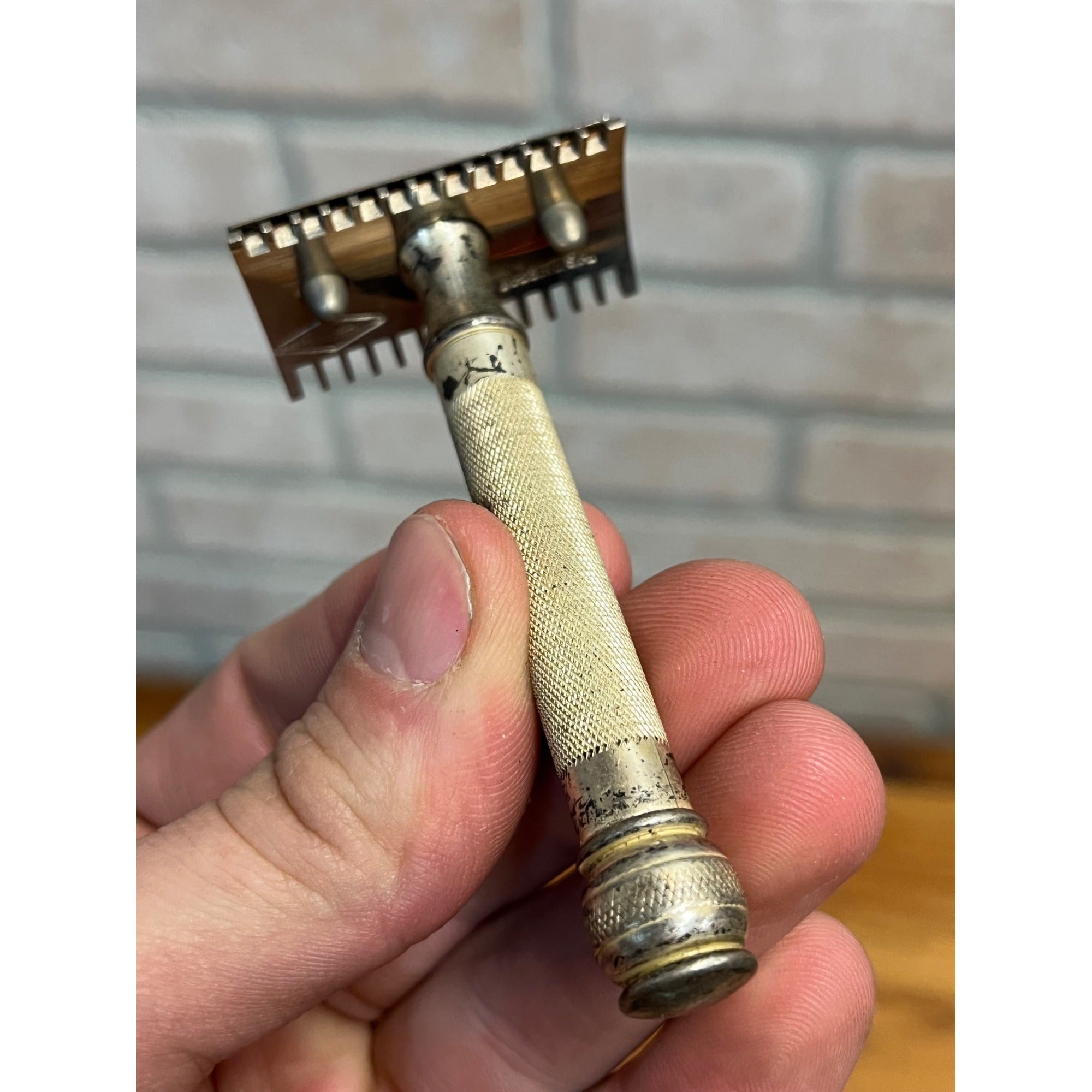 Vintage Gillette Safety Shaving Razor Lot: Old Ball End, Travel, & Gold-Tone