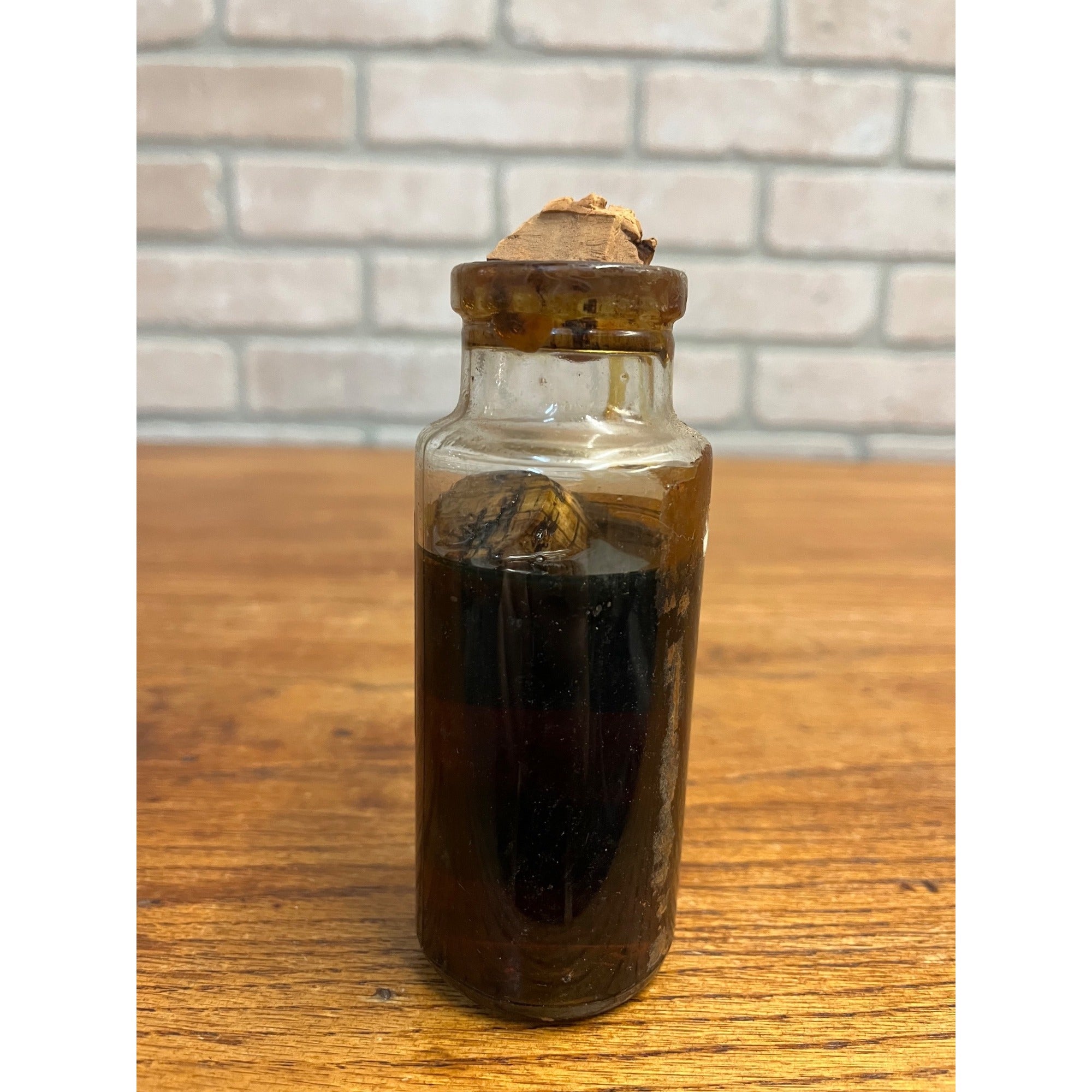 Vintage 1930s Yahr & Lange Drug Co. Milwaukee WI Label Medicin Apothecary Bottle