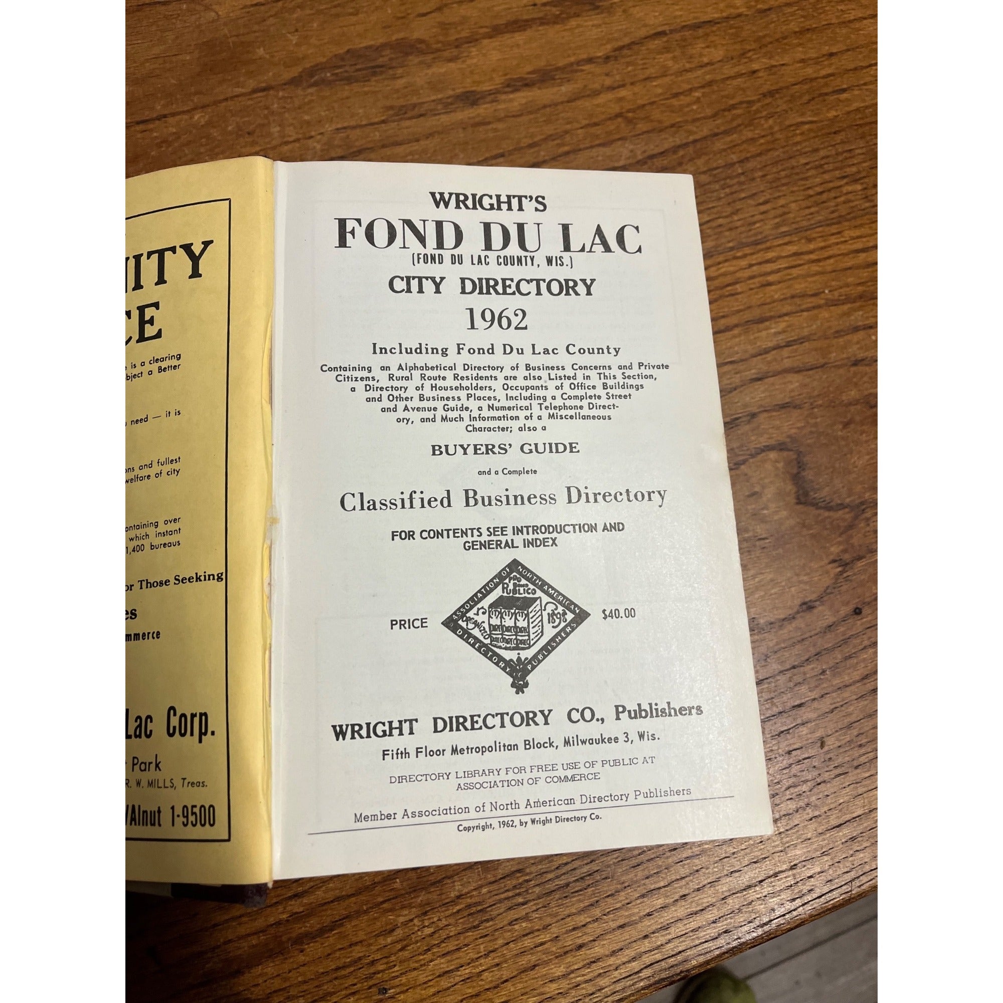 Vintage 1962 Fond du Lac Wisconsin Buisness Directory Hardcover Book Ads Wis WI