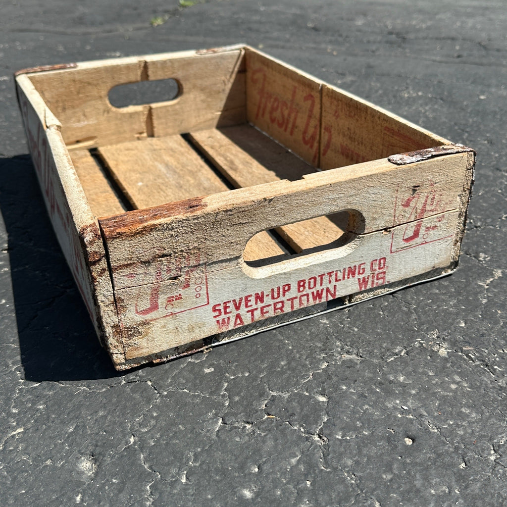 Vintage Wooden Soda Crate Fresh Up With 7-Up 24 Carriers Watertown Wis